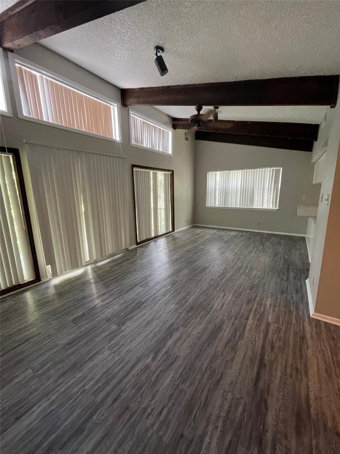 1120 Hollow Creek Dr # B, Austin, TX 78704