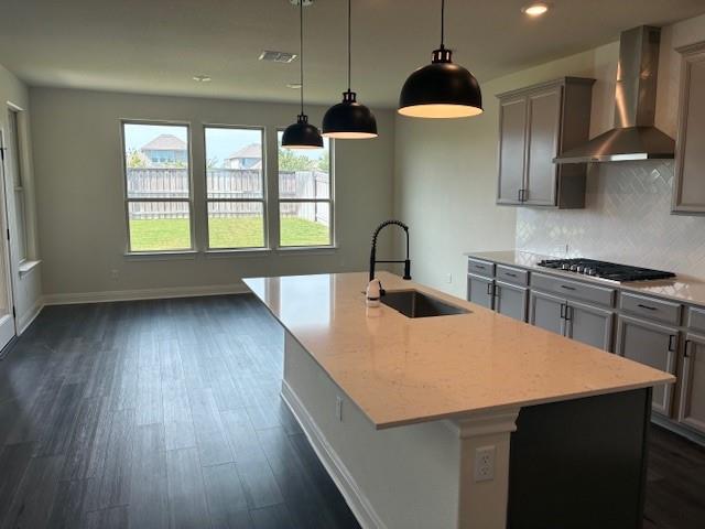 352 Grace Lilly Dr, Buda, TX 78610