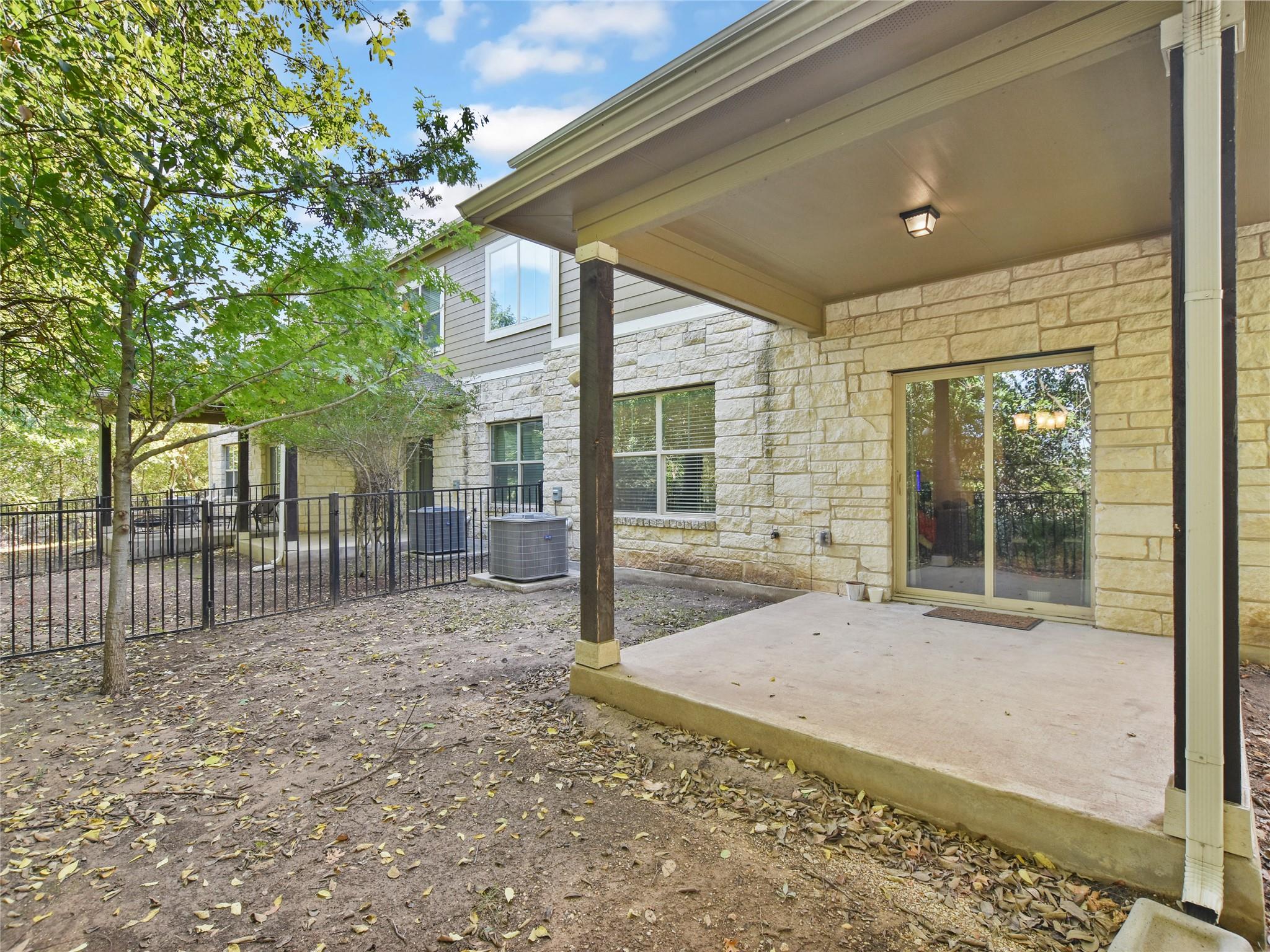 516 E Slaughter Ln # 1801, Austin, TX 78744
