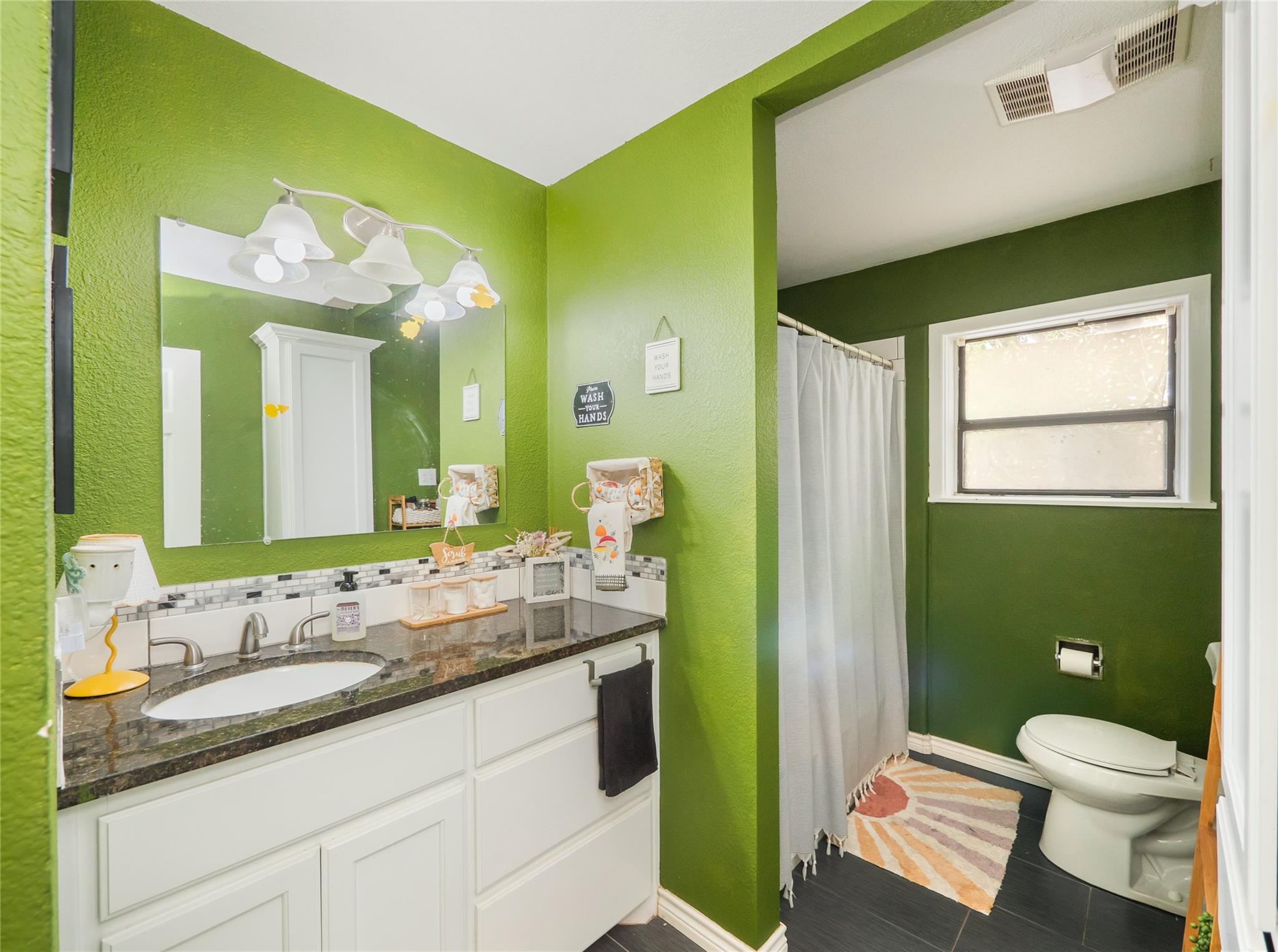 1806 Murray Ave, Rockdale, TX 76567