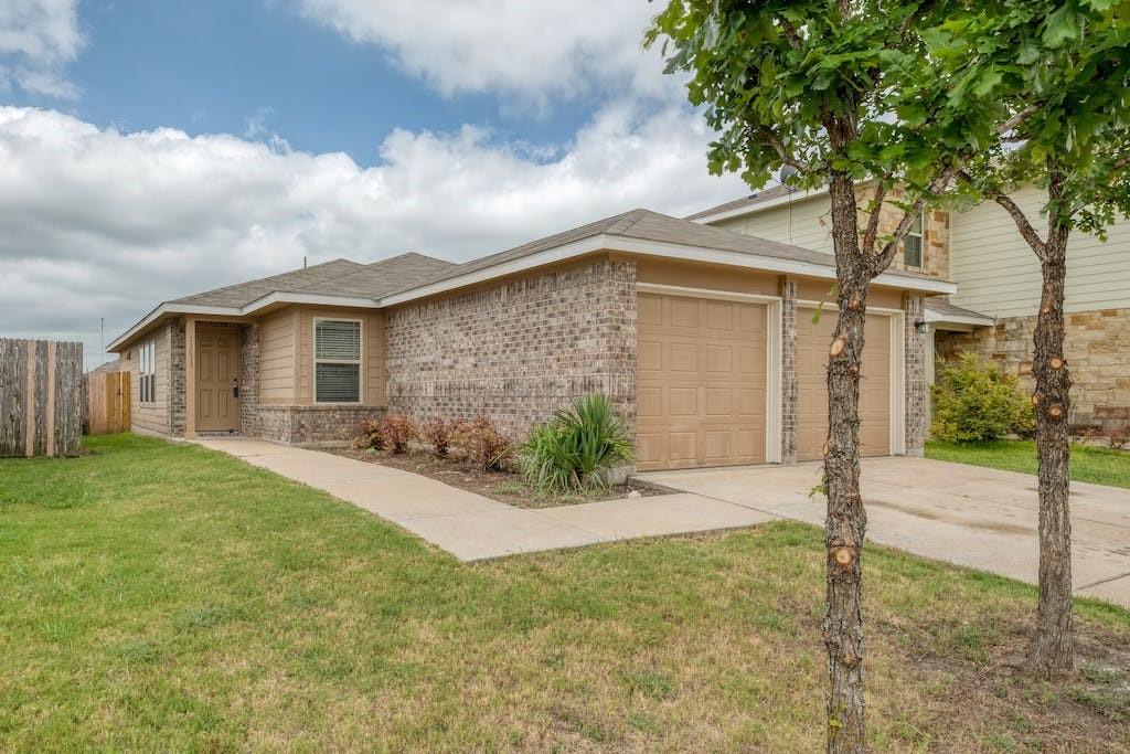 13013 Ship Bell Dr, Manor, TX 78653