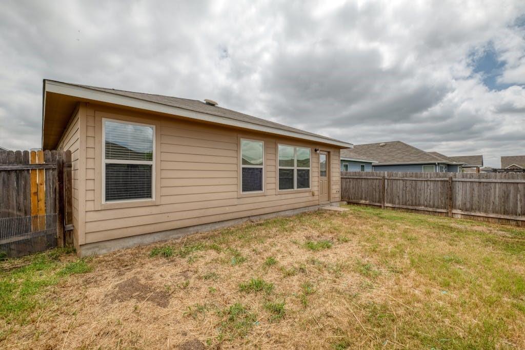 13013 Ship Bell Dr, Manor, TX 78653