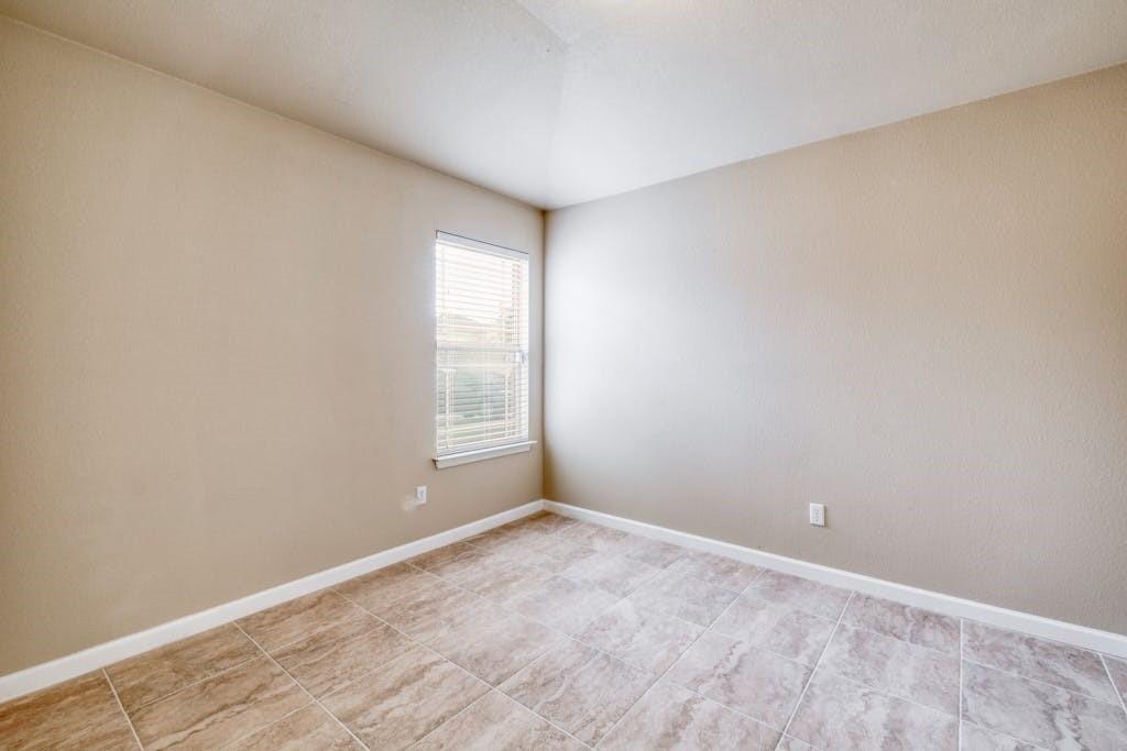 13013 Ship Bell Dr, Manor, TX 78653