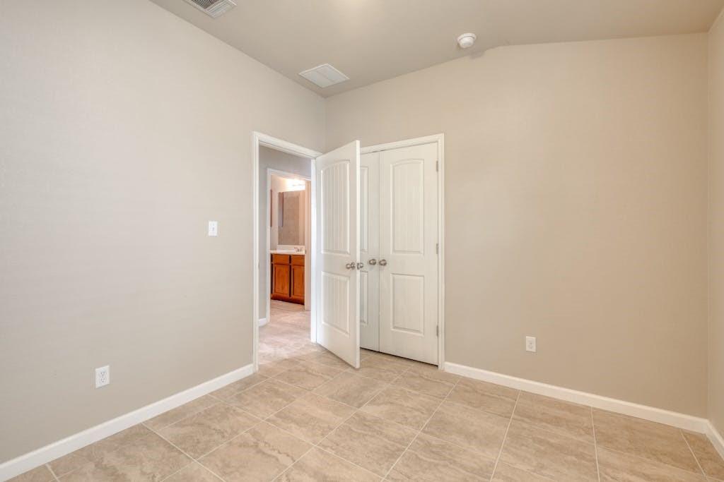 13013 Ship Bell Dr, Manor, TX 78653