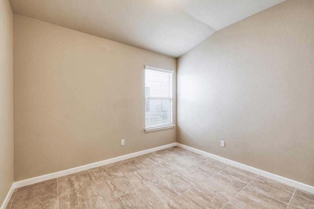 13013 Ship Bell Dr, Manor, TX 78653