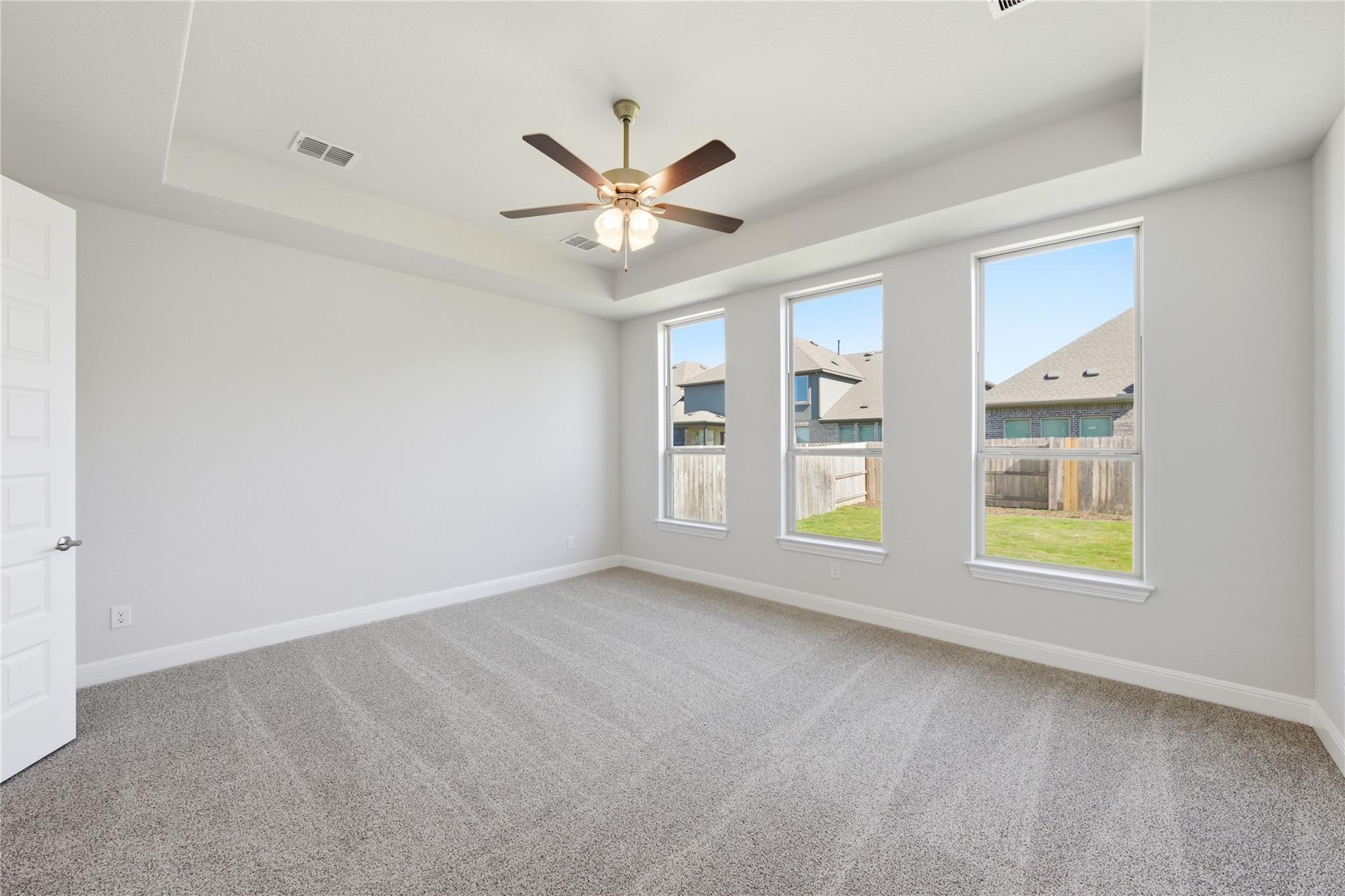 920 Landing Ln, Leander, TX 78641