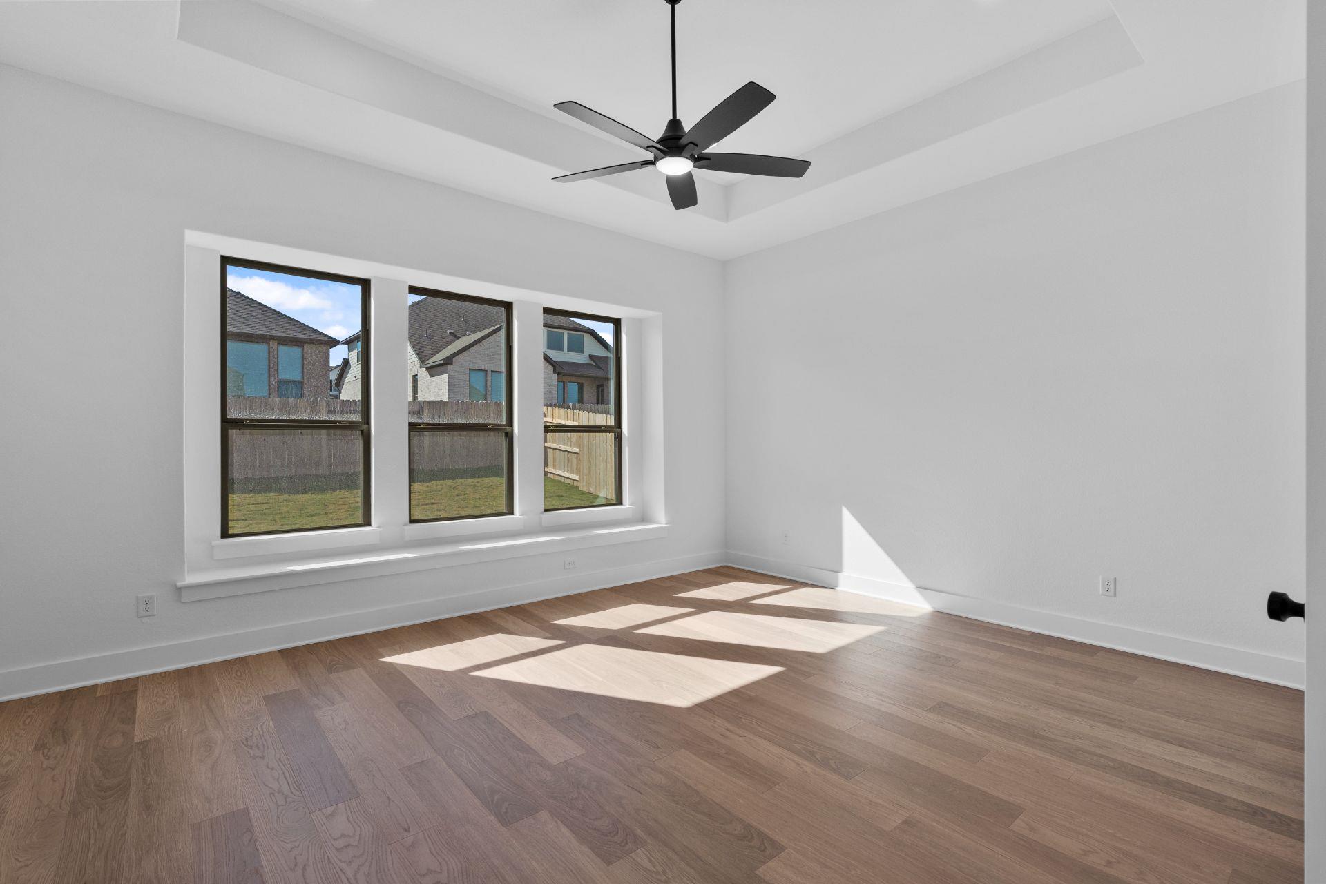 105 Gibbs Dr, Liberty Hill, TX 78642