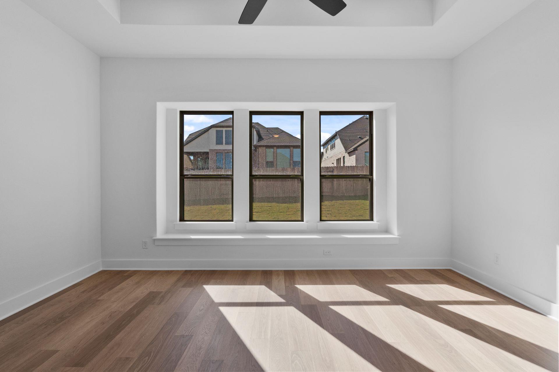 105 Gibbs Dr, Liberty Hill, TX 78642