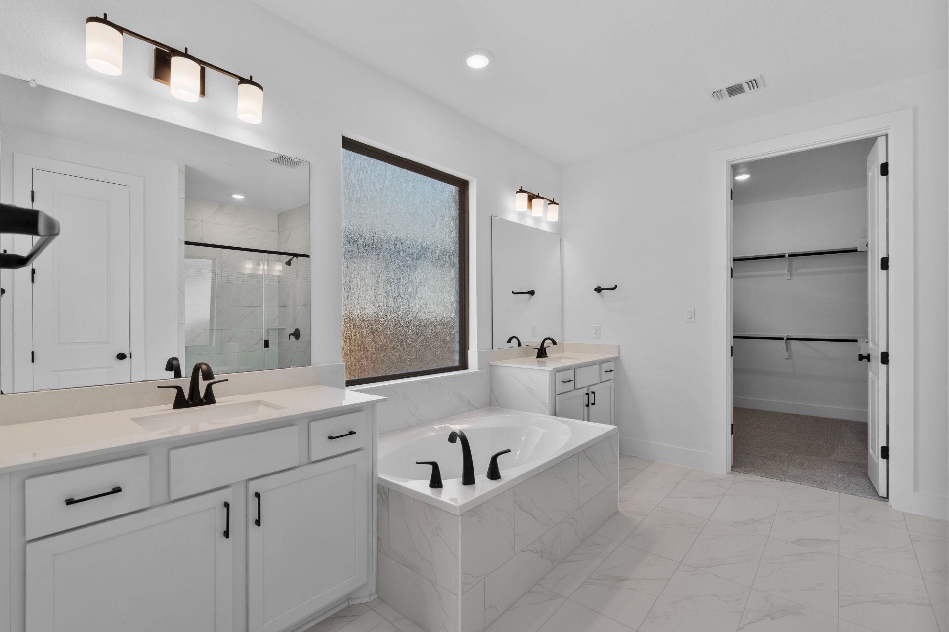 105 Gibbs Dr, Liberty Hill, TX 78642