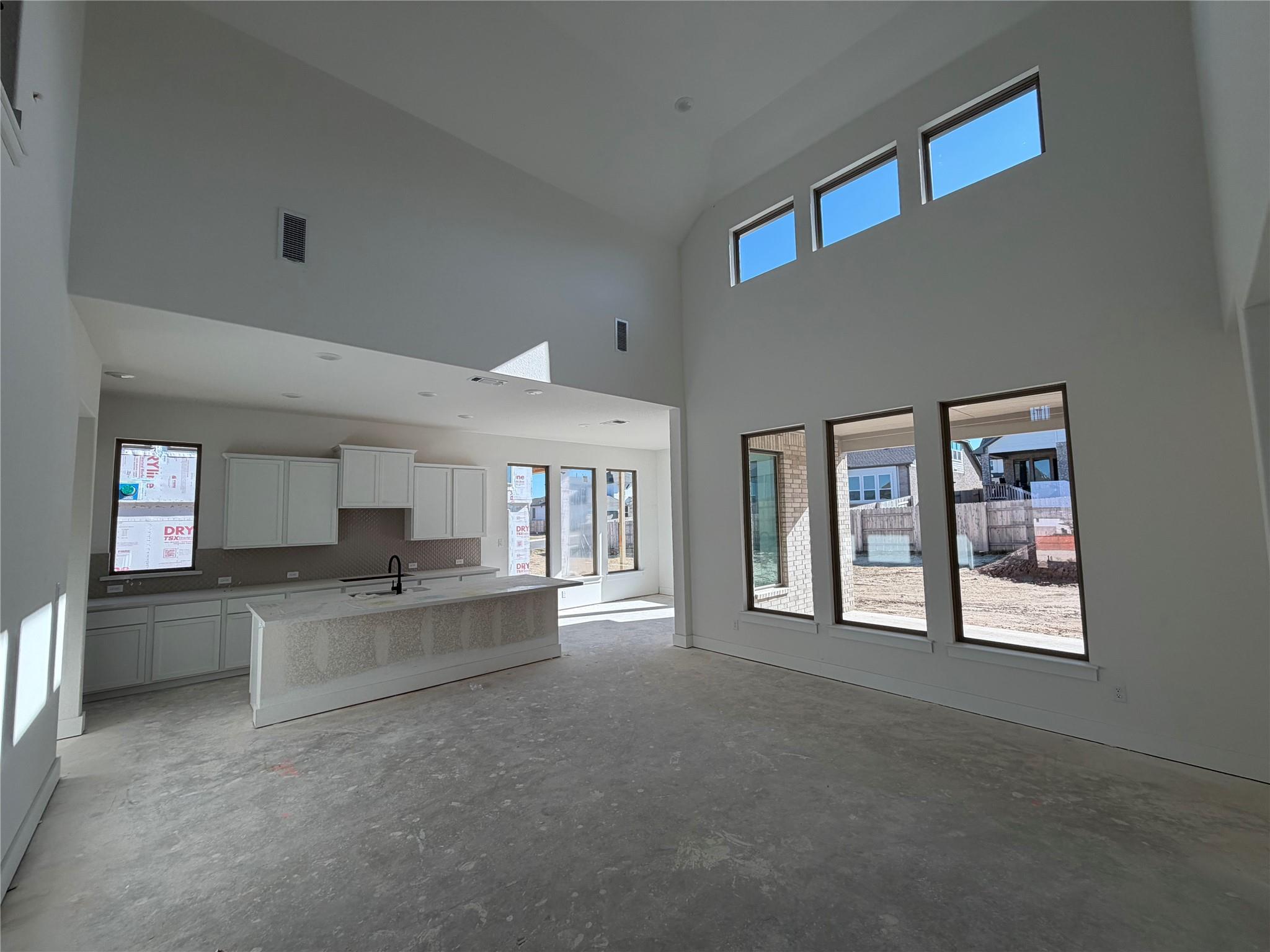 105 Gibbs Dr, Liberty Hill, TX 78642