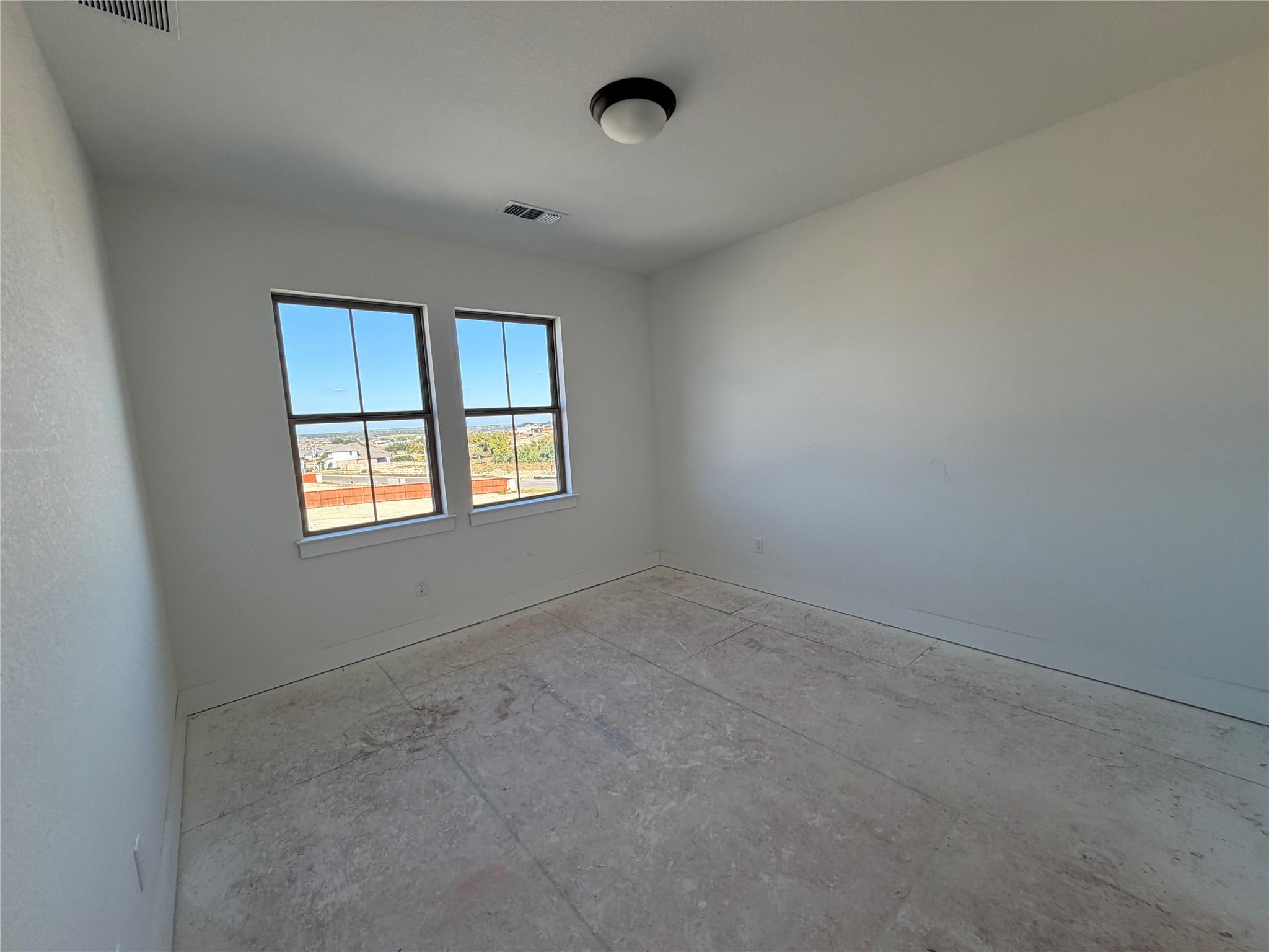 105 Gibbs Dr, Liberty Hill, TX 78642