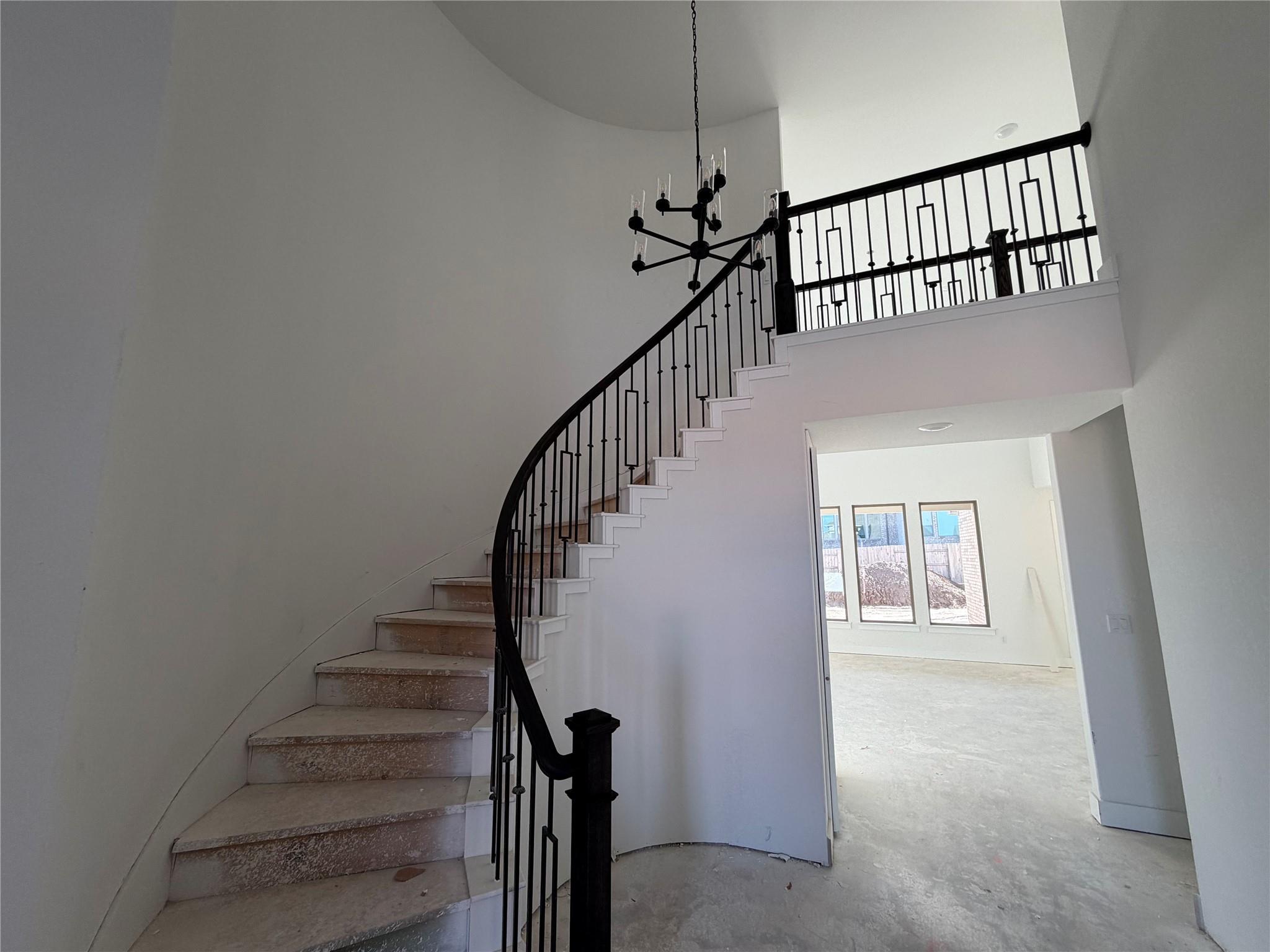 105 Gibbs Dr, Liberty Hill, TX 78642