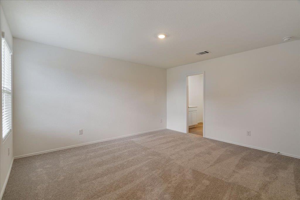 152 Ghost Stories Way, Hutto, TX 78634