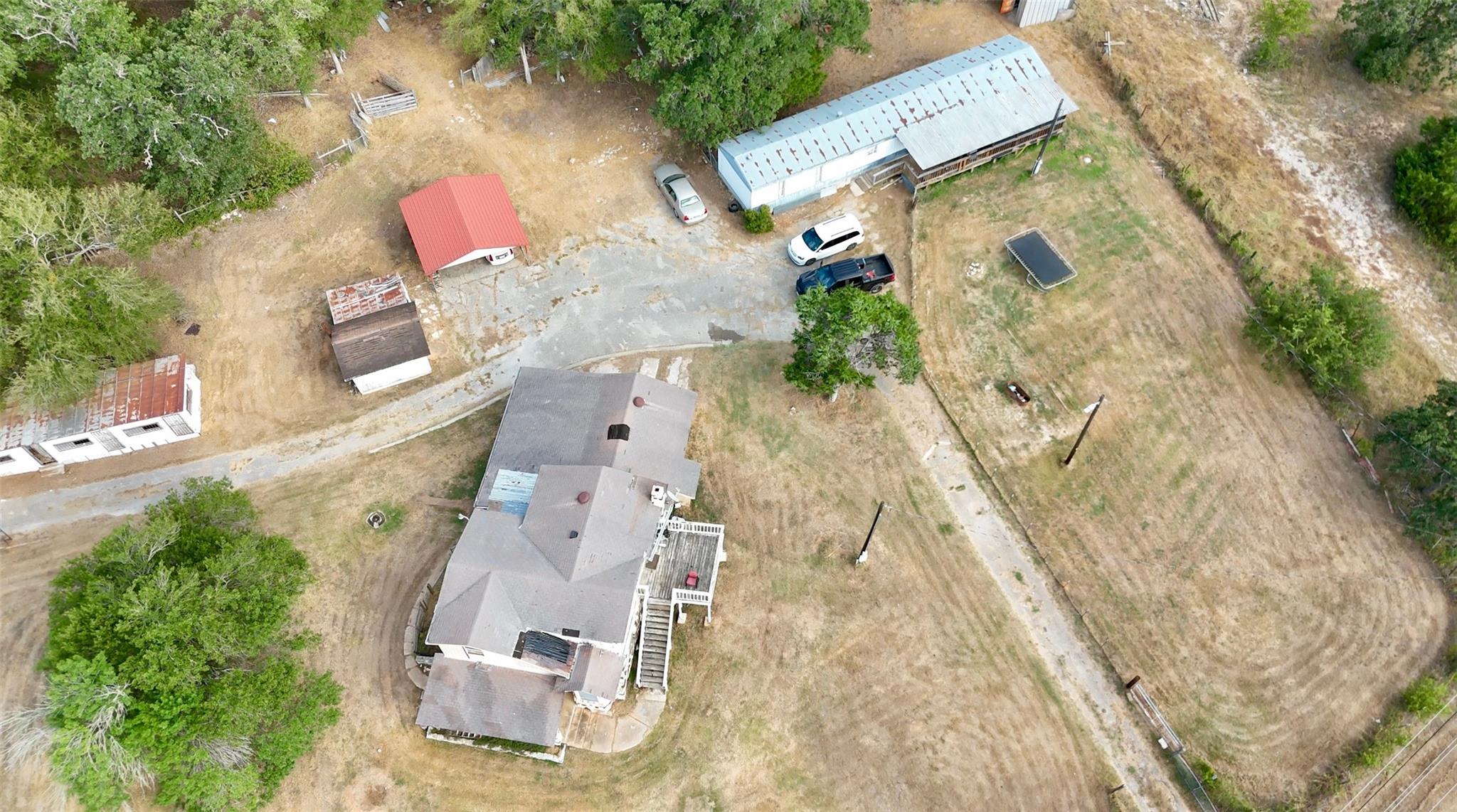 109 Wayside Dr, Elgin, TX 78621