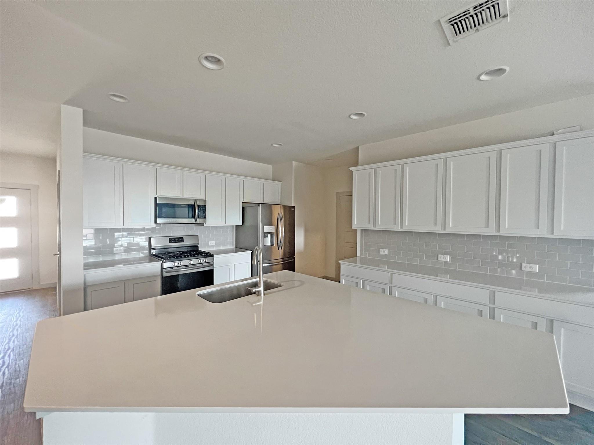 4609 Tully Dr, Pflugerville, TX 78660