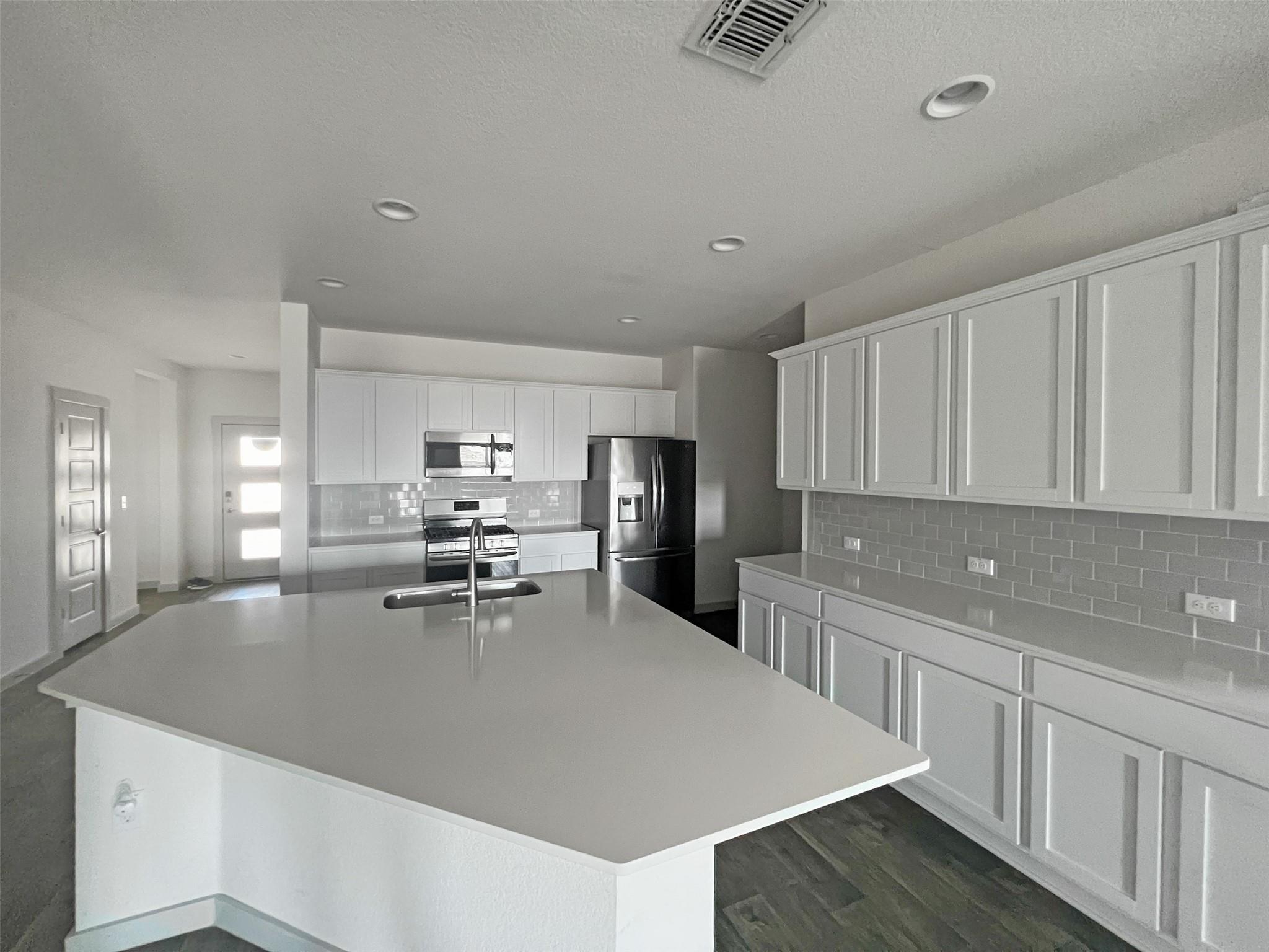 4609 Tully Dr, Pflugerville, TX 78660