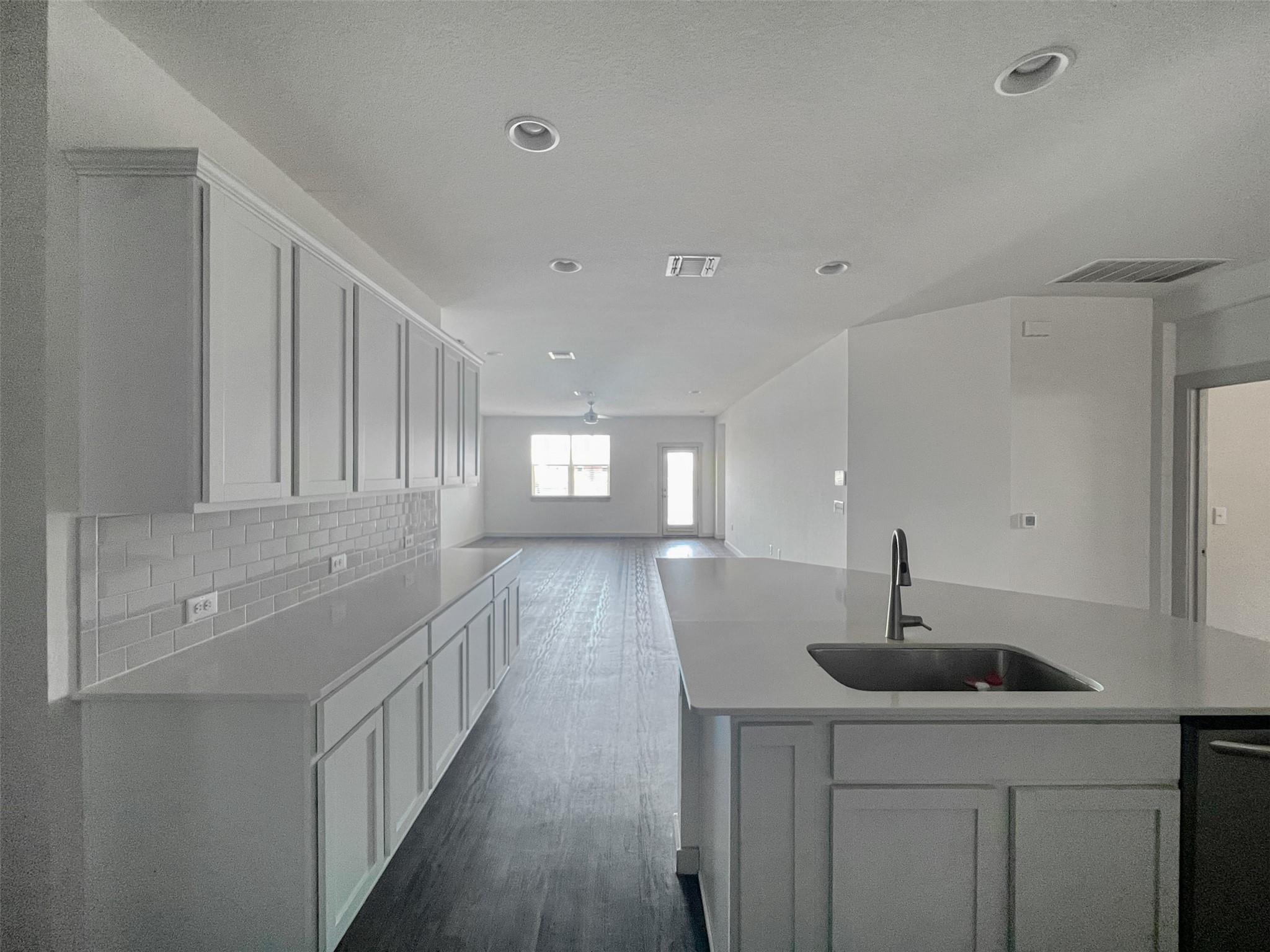 4609 Tully Dr, Pflugerville, TX 78660