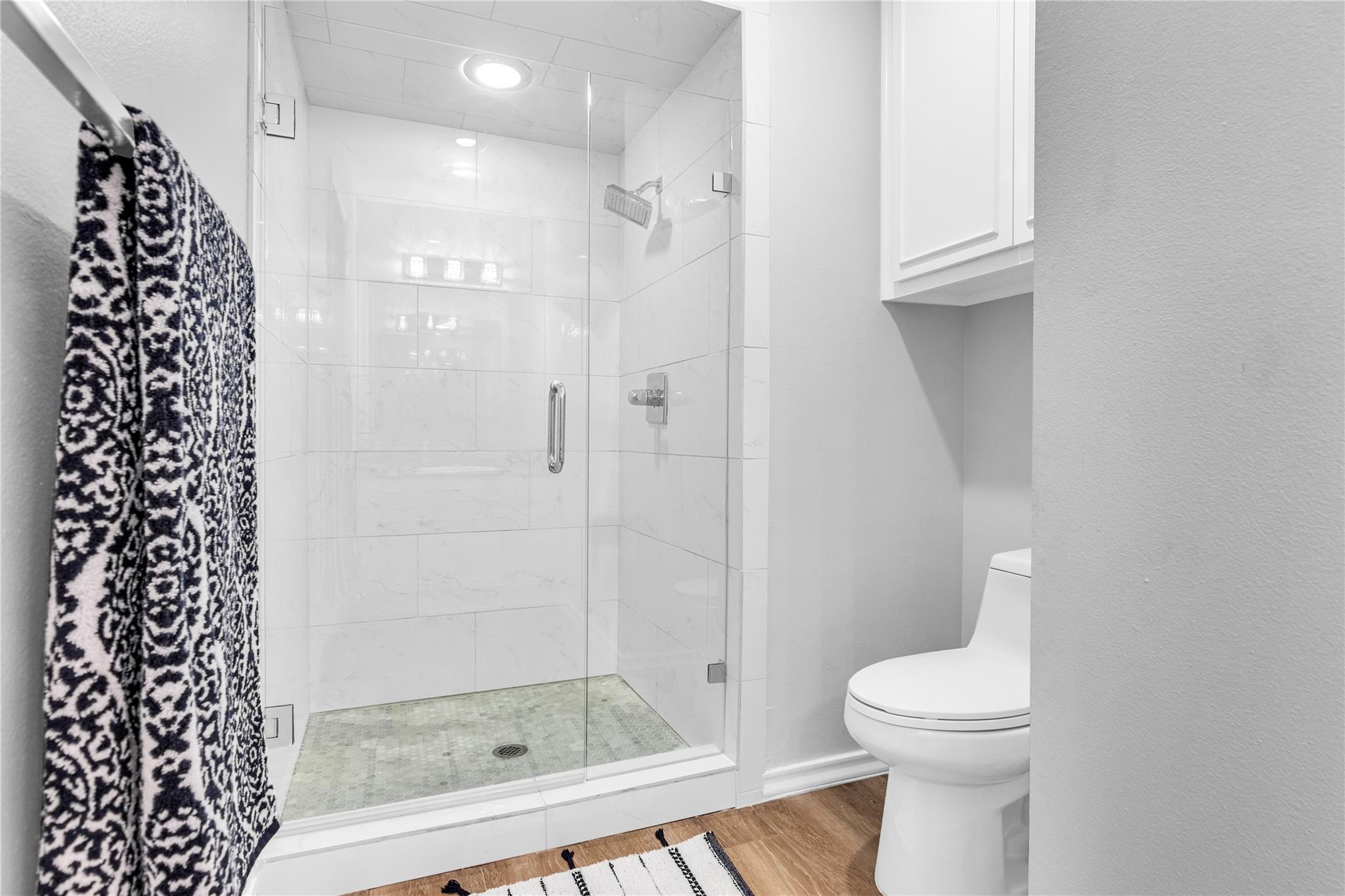 302 Timpanagos Dr, Lakeway, TX 78734