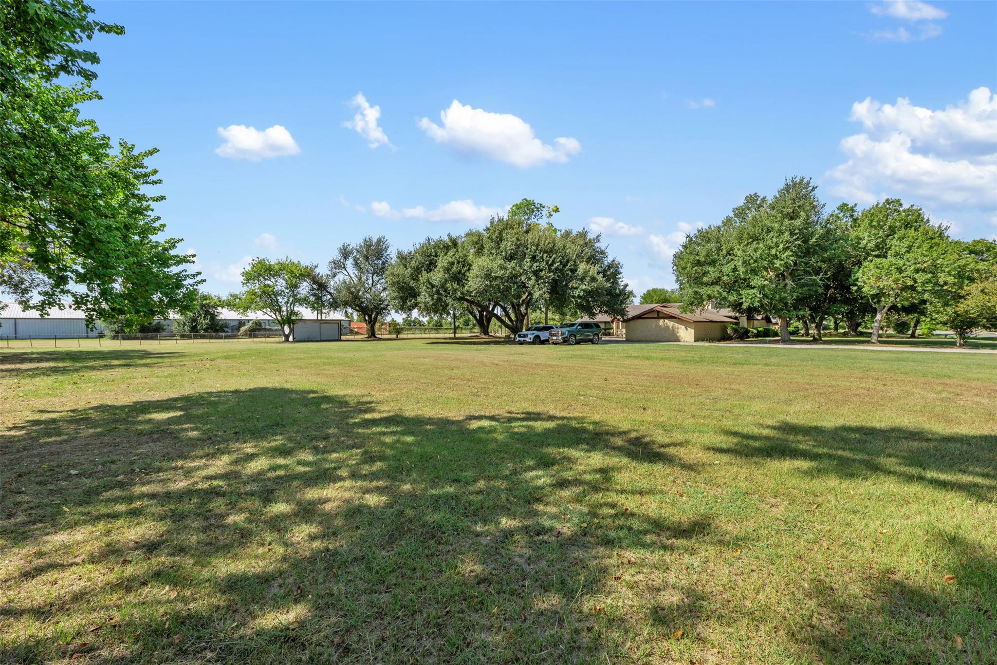 821 Central Ave, Elgin, TX 78621