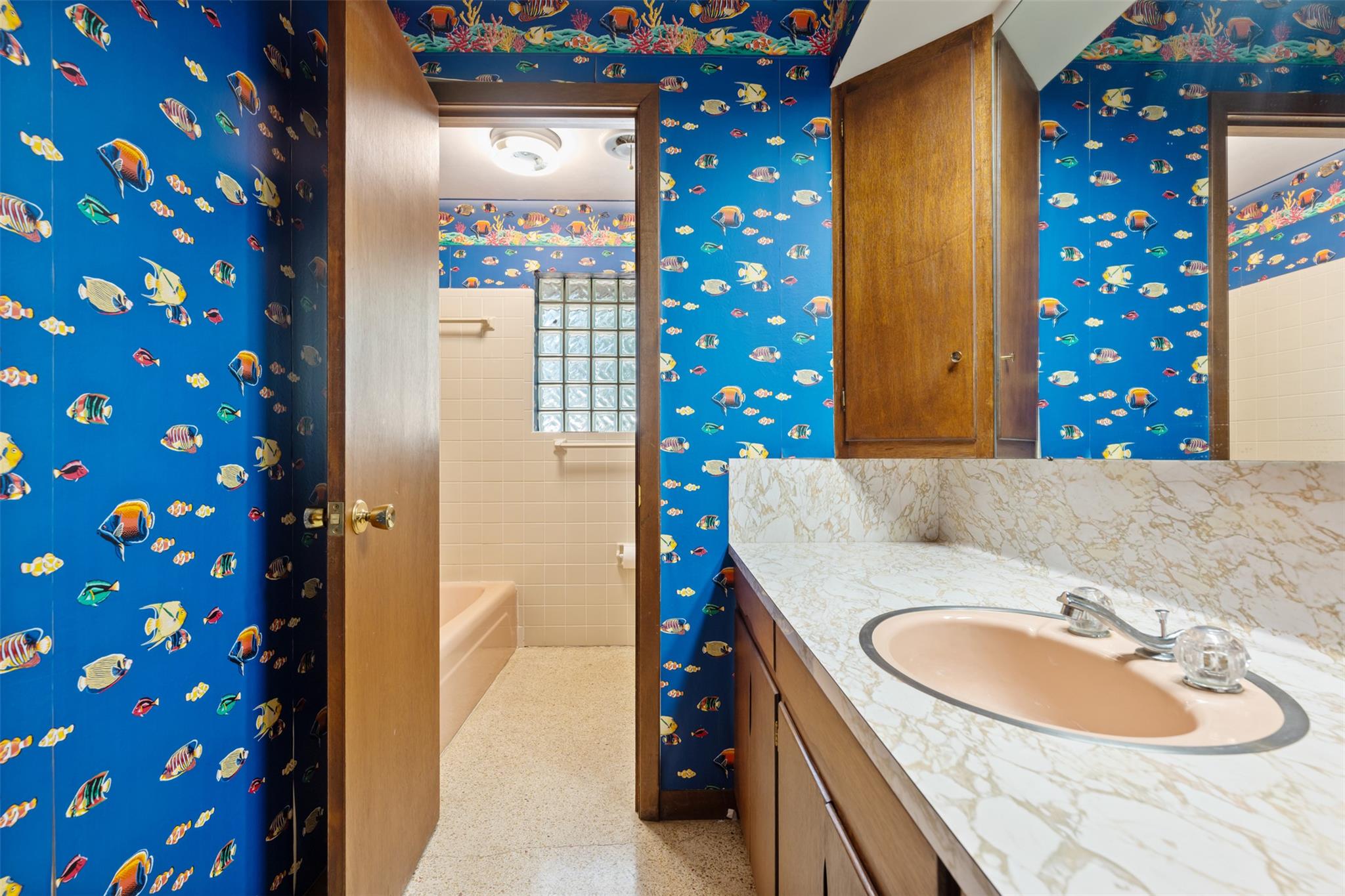 821 Central Ave, Elgin, TX 78621