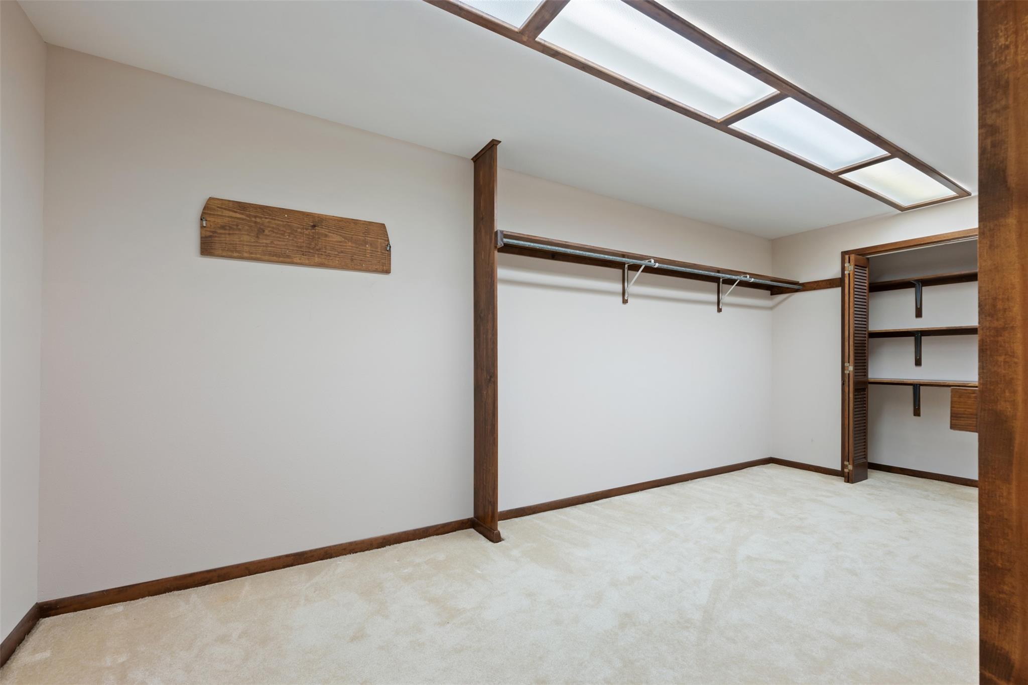 821 Central Ave, Elgin, TX 78621