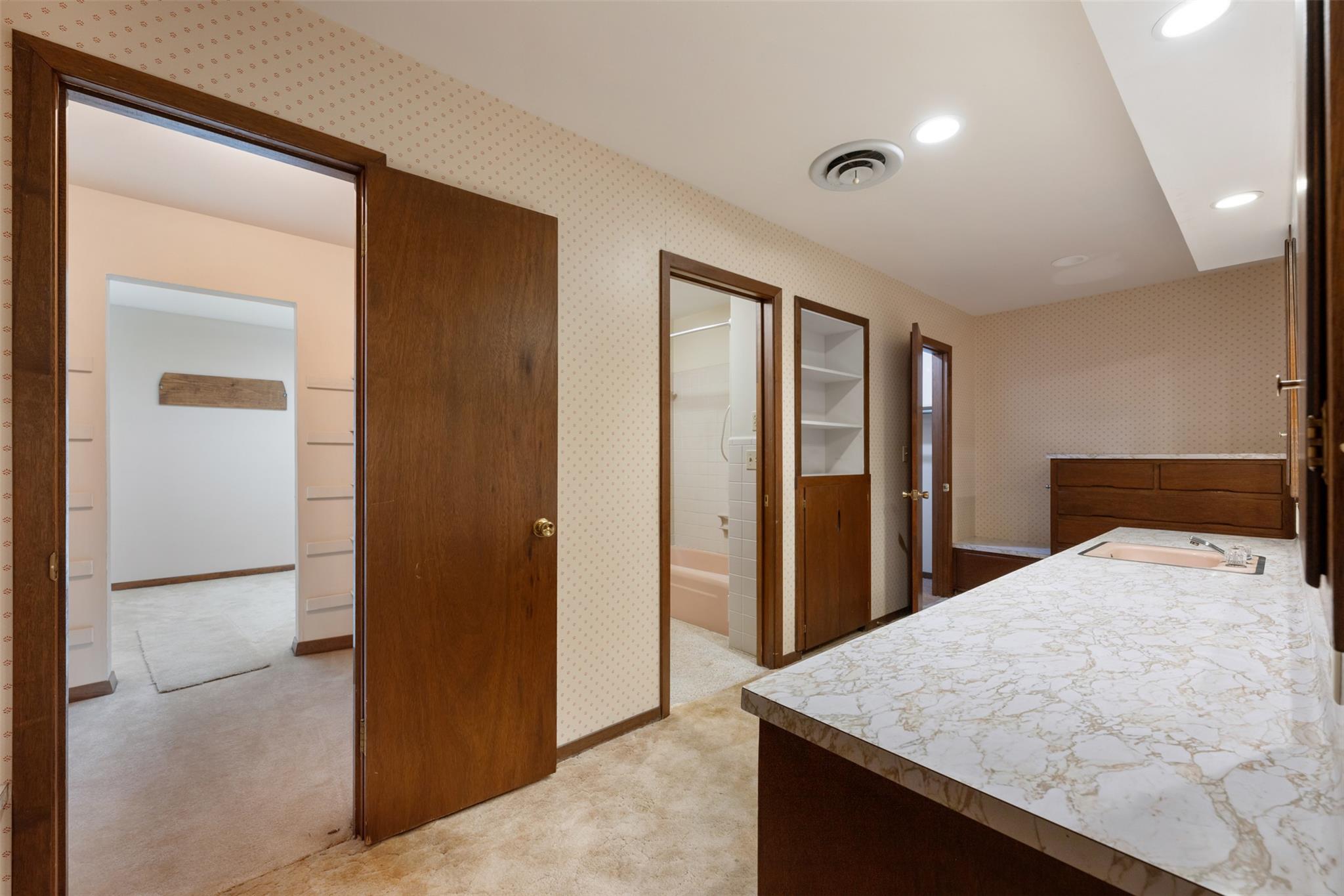 821 Central Ave, Elgin, TX 78621