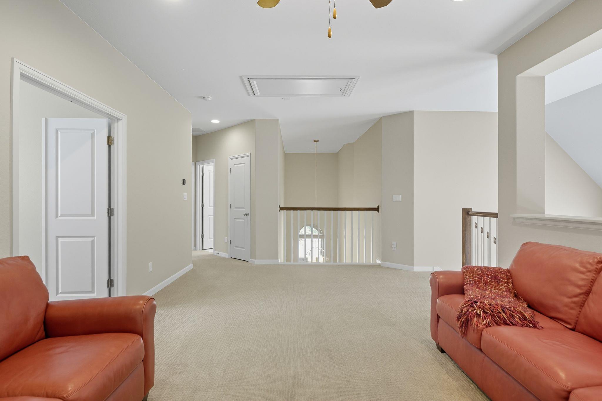 15609 Cinca Terra Dr, Austin, TX 78738