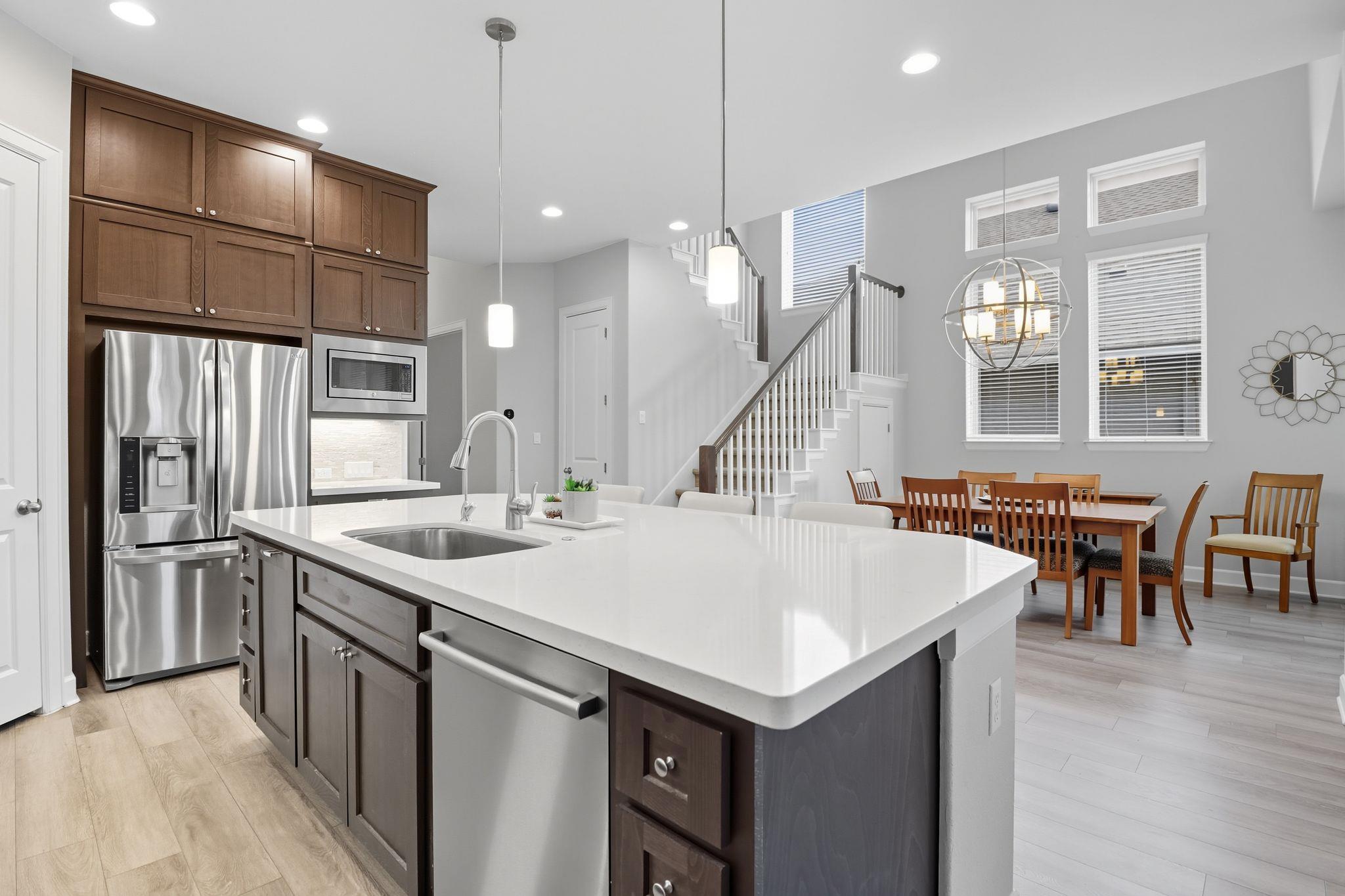 15609 Cinca Terra Dr, Austin, TX 78738