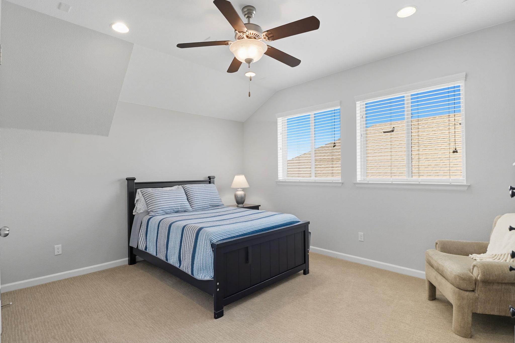 15609 Cinca Terra Dr, Austin, TX 78738