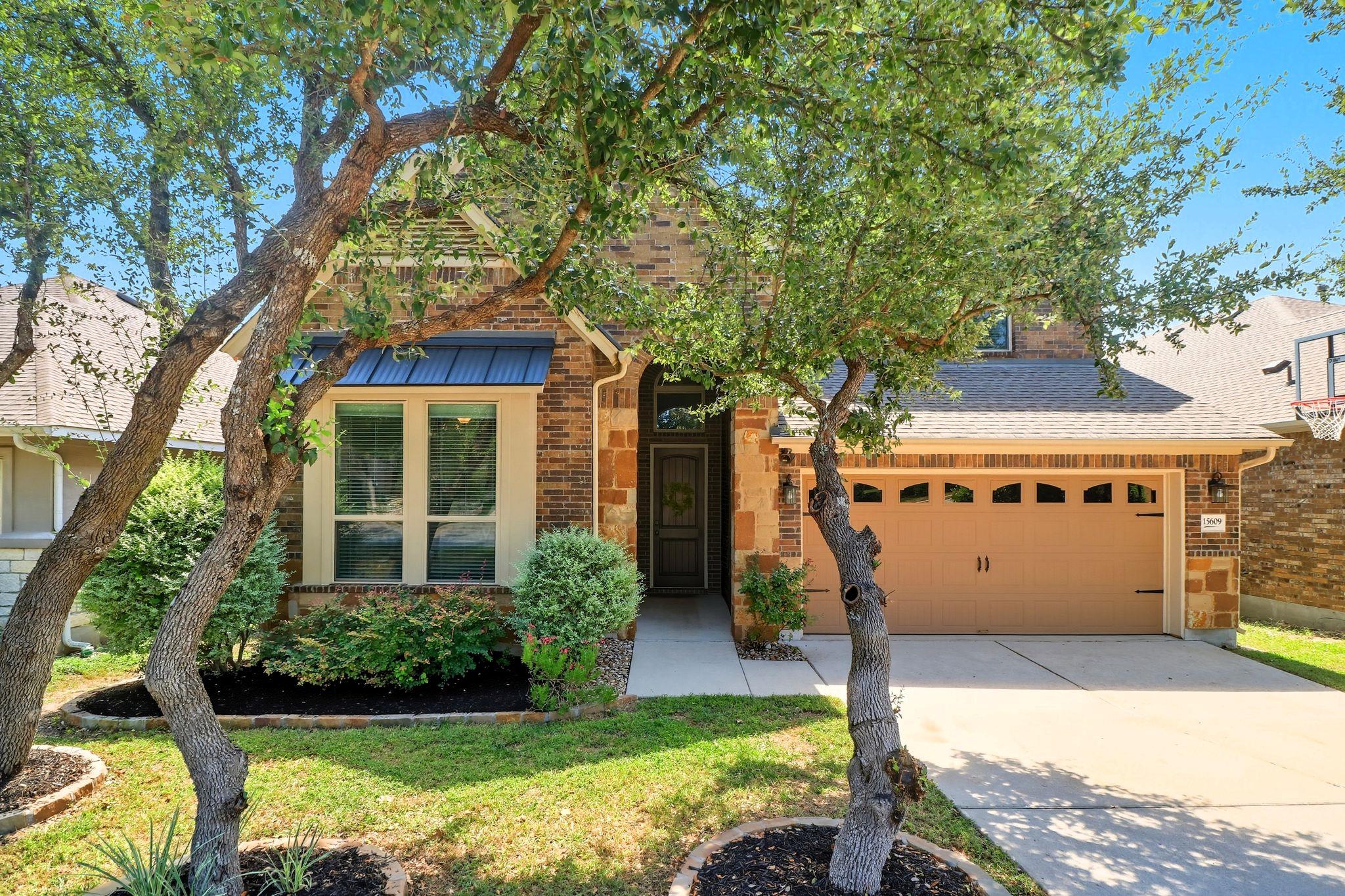 15609 Cinca Terra Dr, Austin, TX 78738