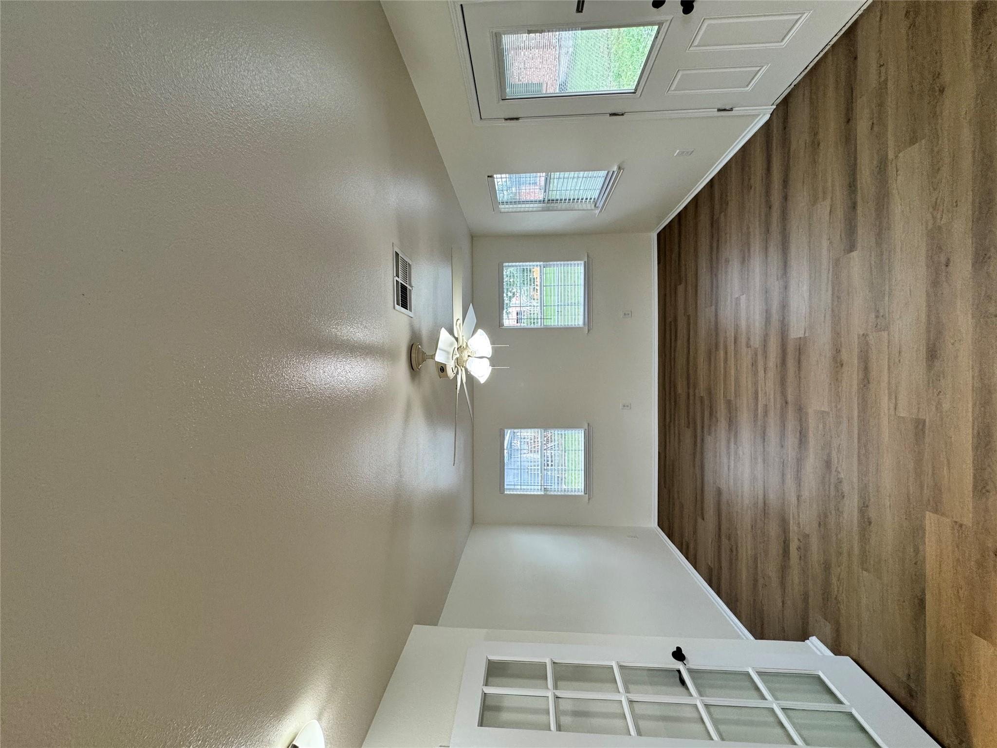 143 N West St, Bertram, TX 78605