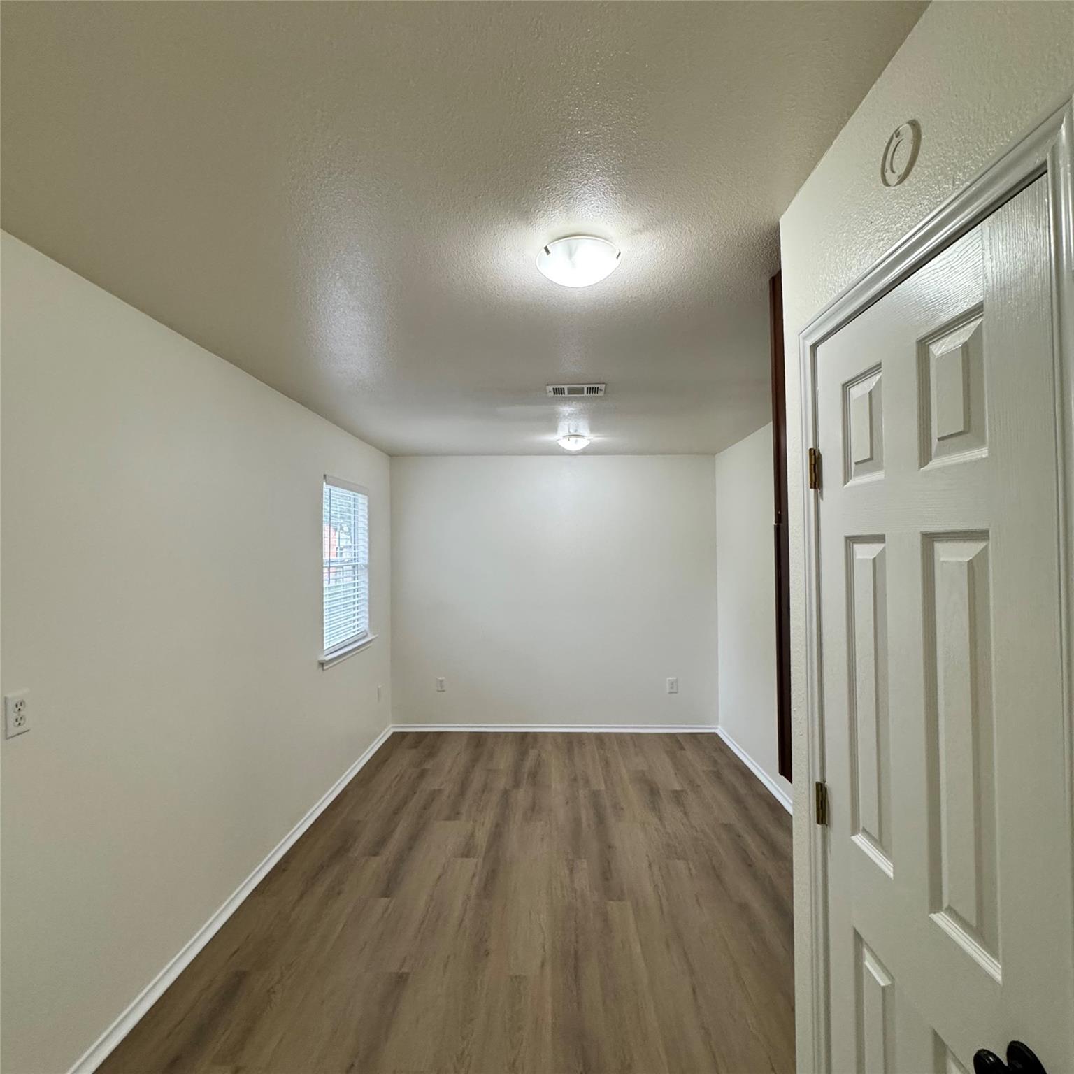 143 N West St, Bertram, TX 78605