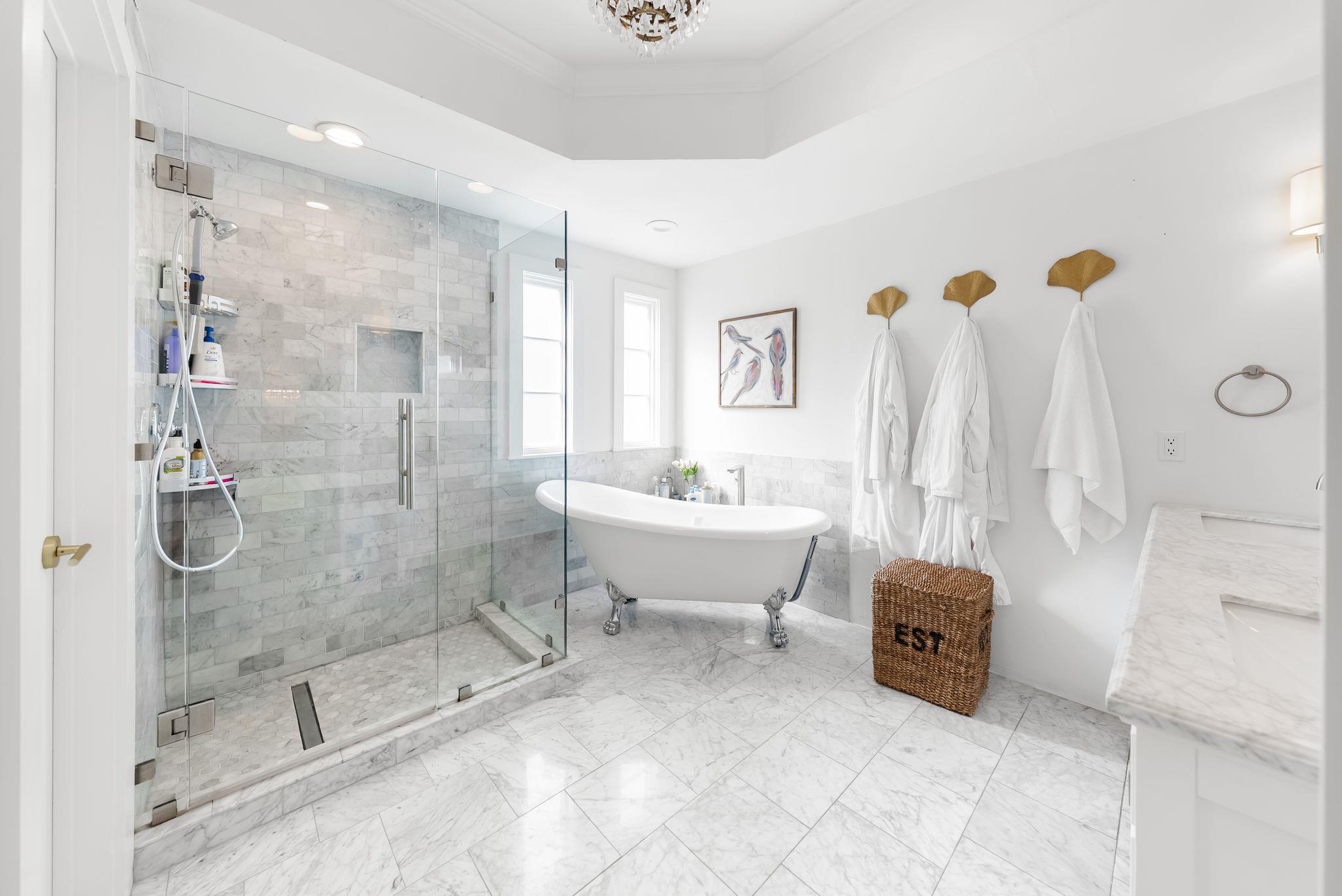 1937 Rue De St Tropez APT 10, Austin, TX 78746