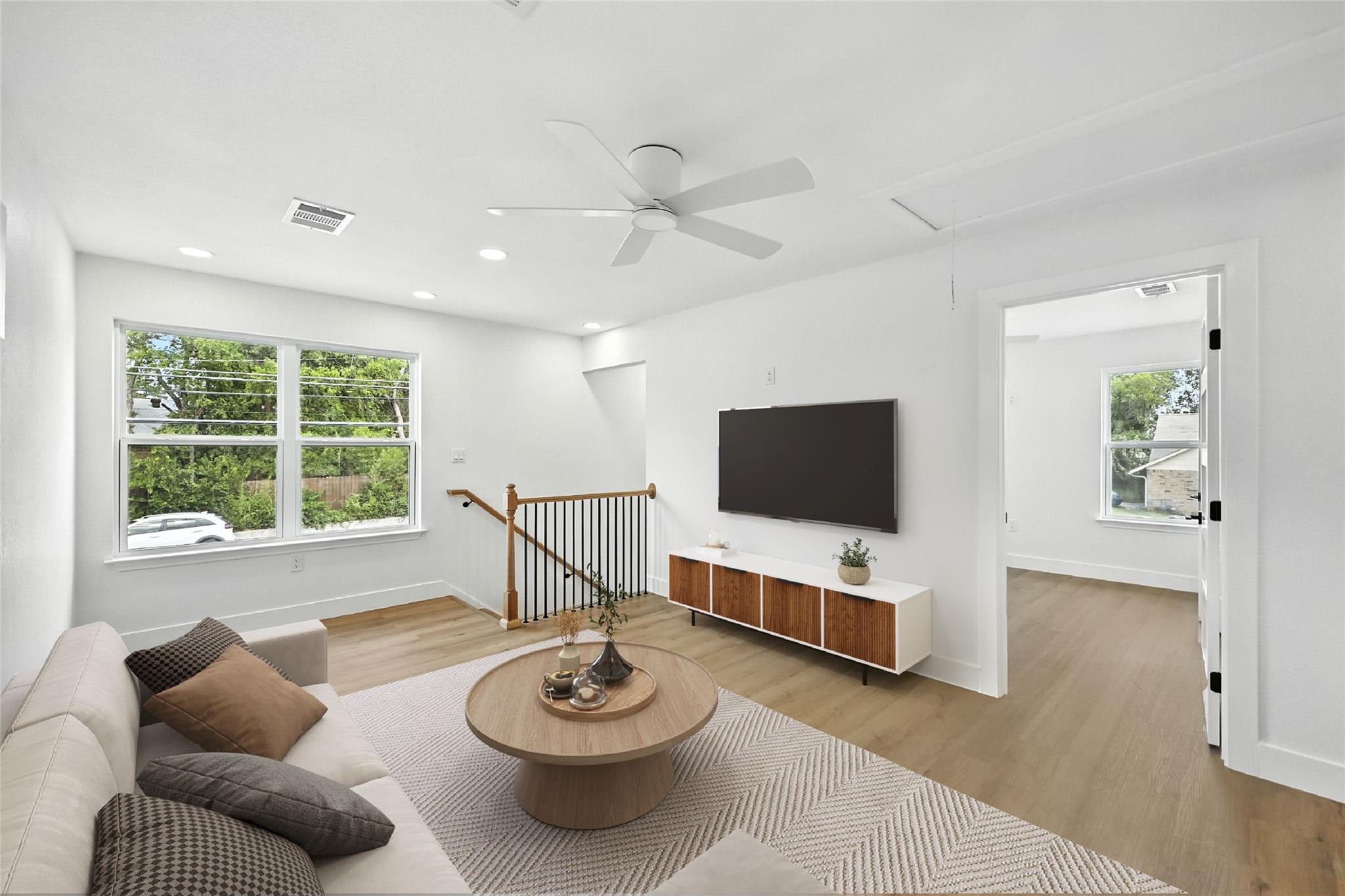 815 Buckingham Pl, Austin, TX 78745