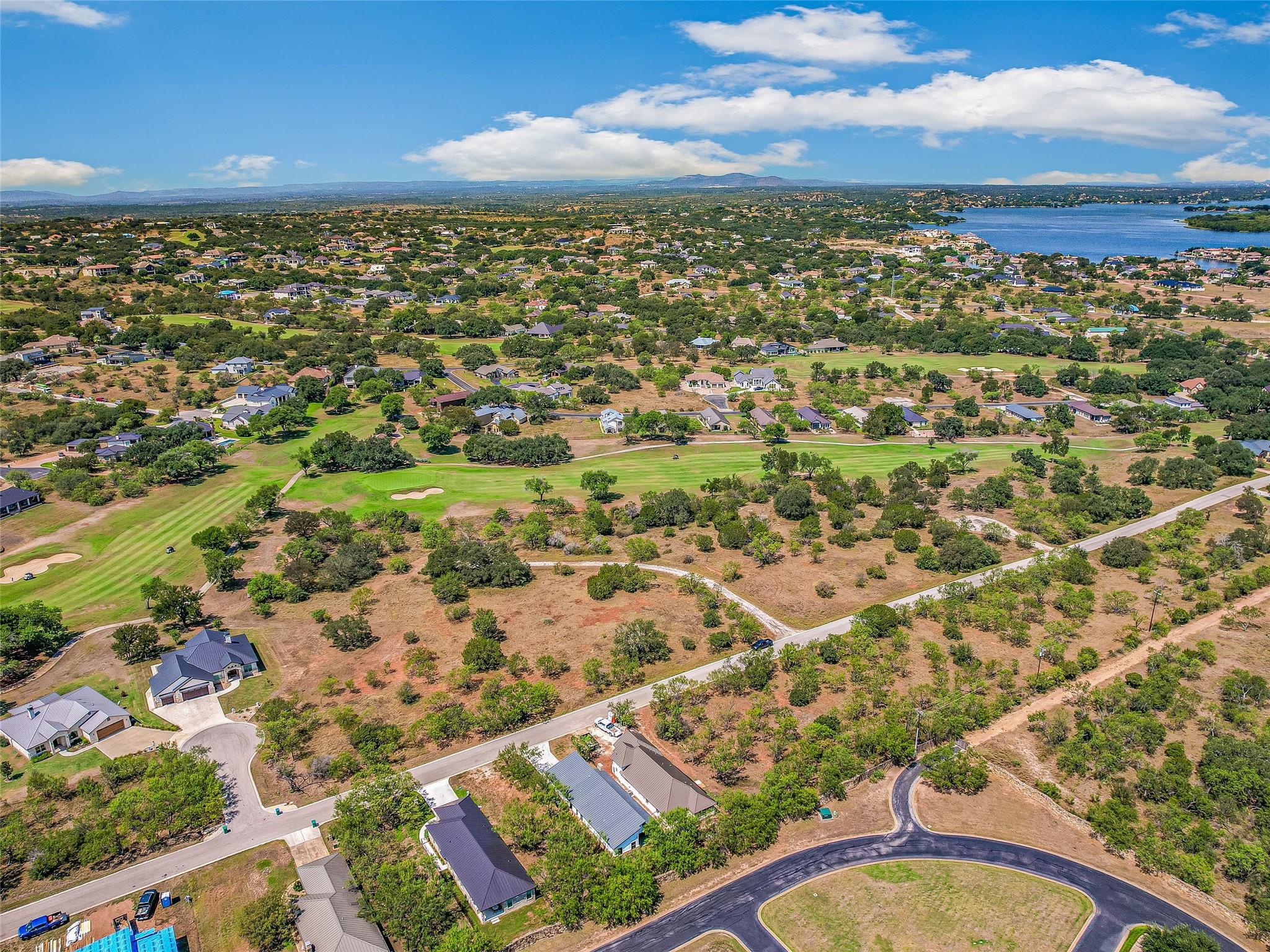 611 Sun Ray, Horseshoe Bay, TX 78657