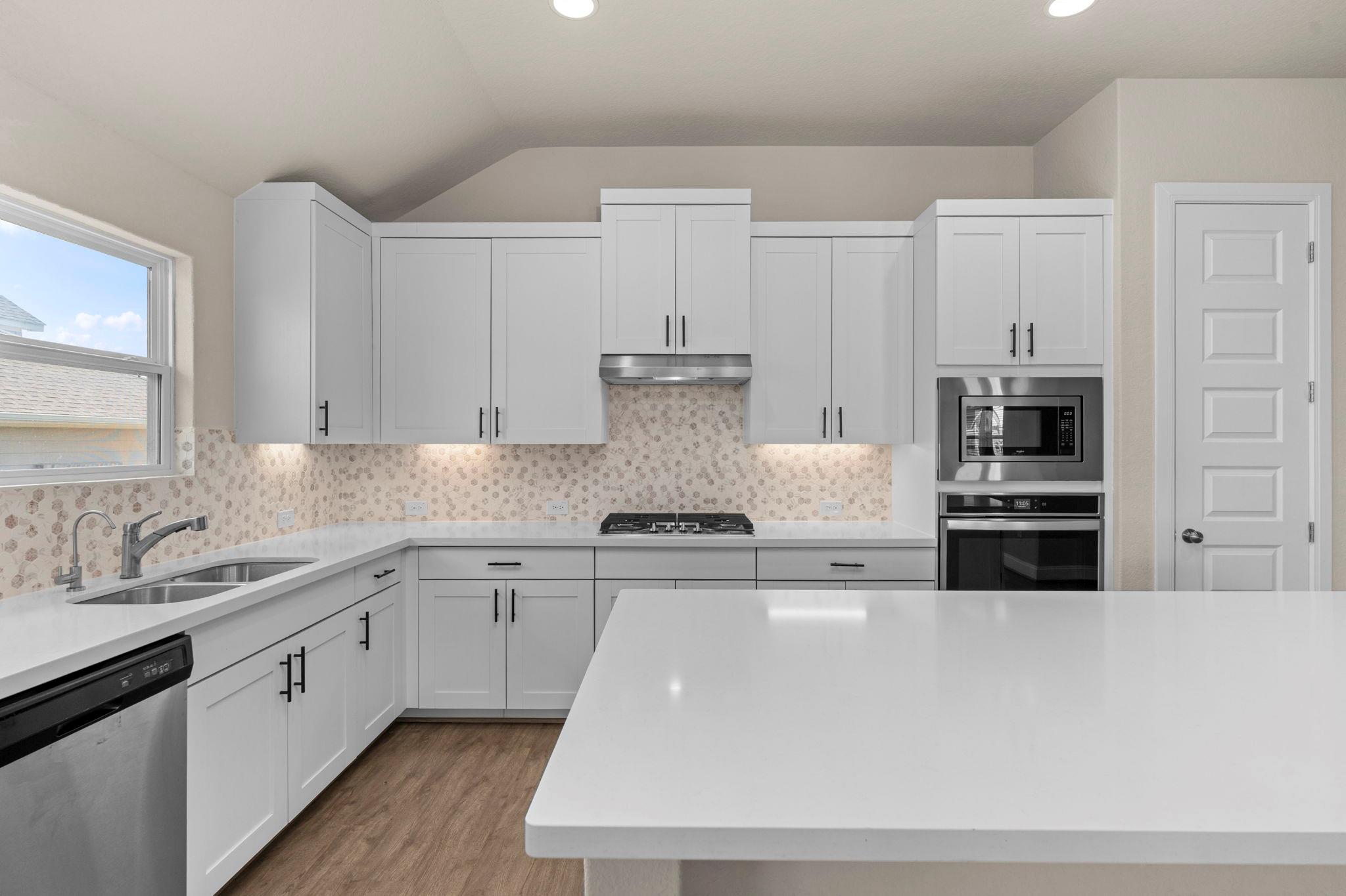 6533 Crockett Cv, Schertz, TX 78108