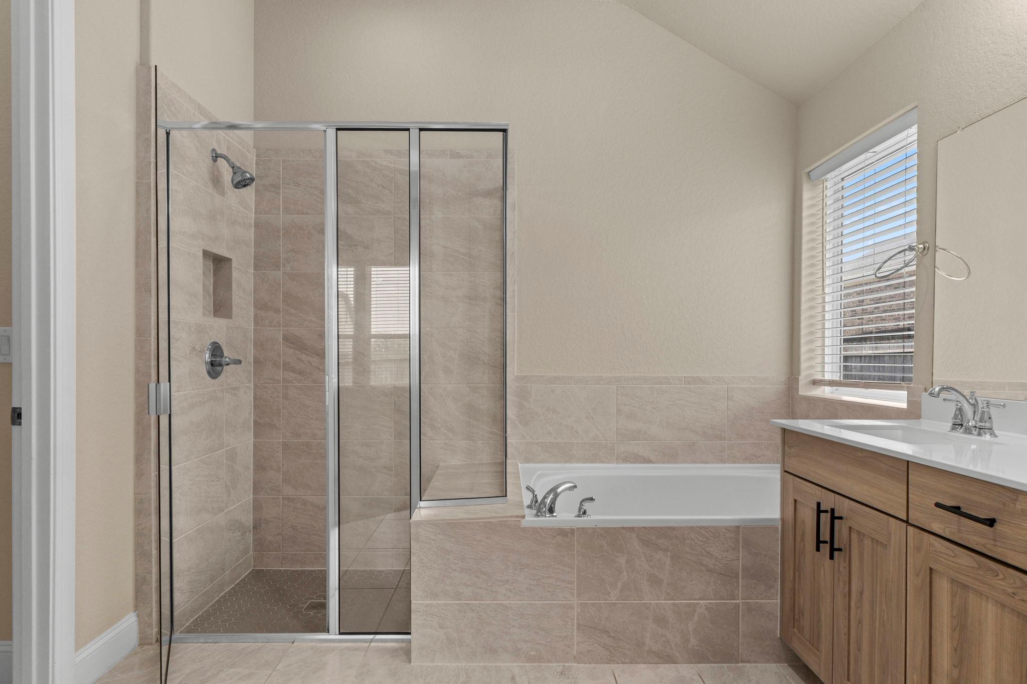 6533 Crockett Cv, Schertz, TX 78108