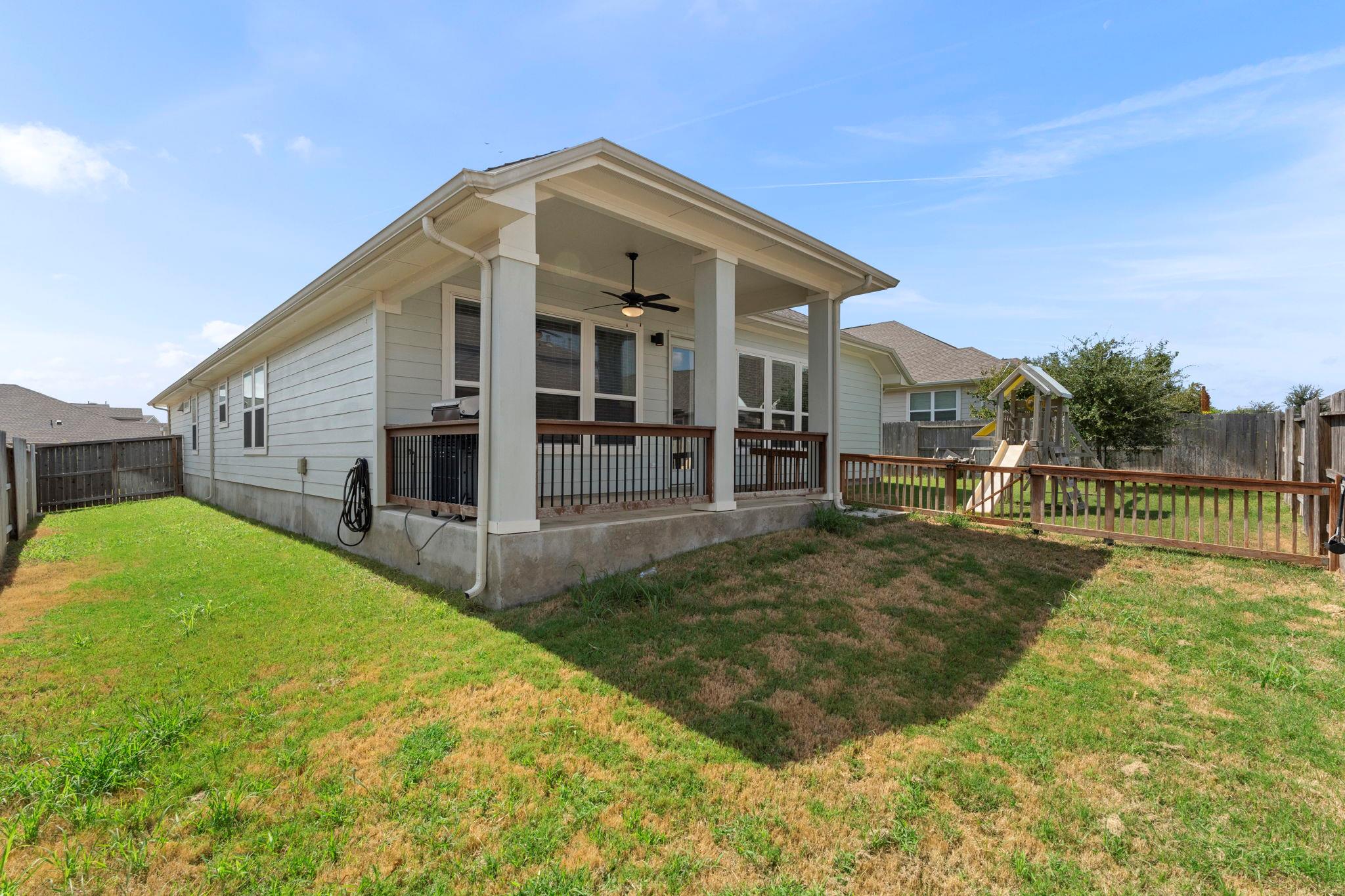 6533 Crockett Cv, Schertz, TX 78108