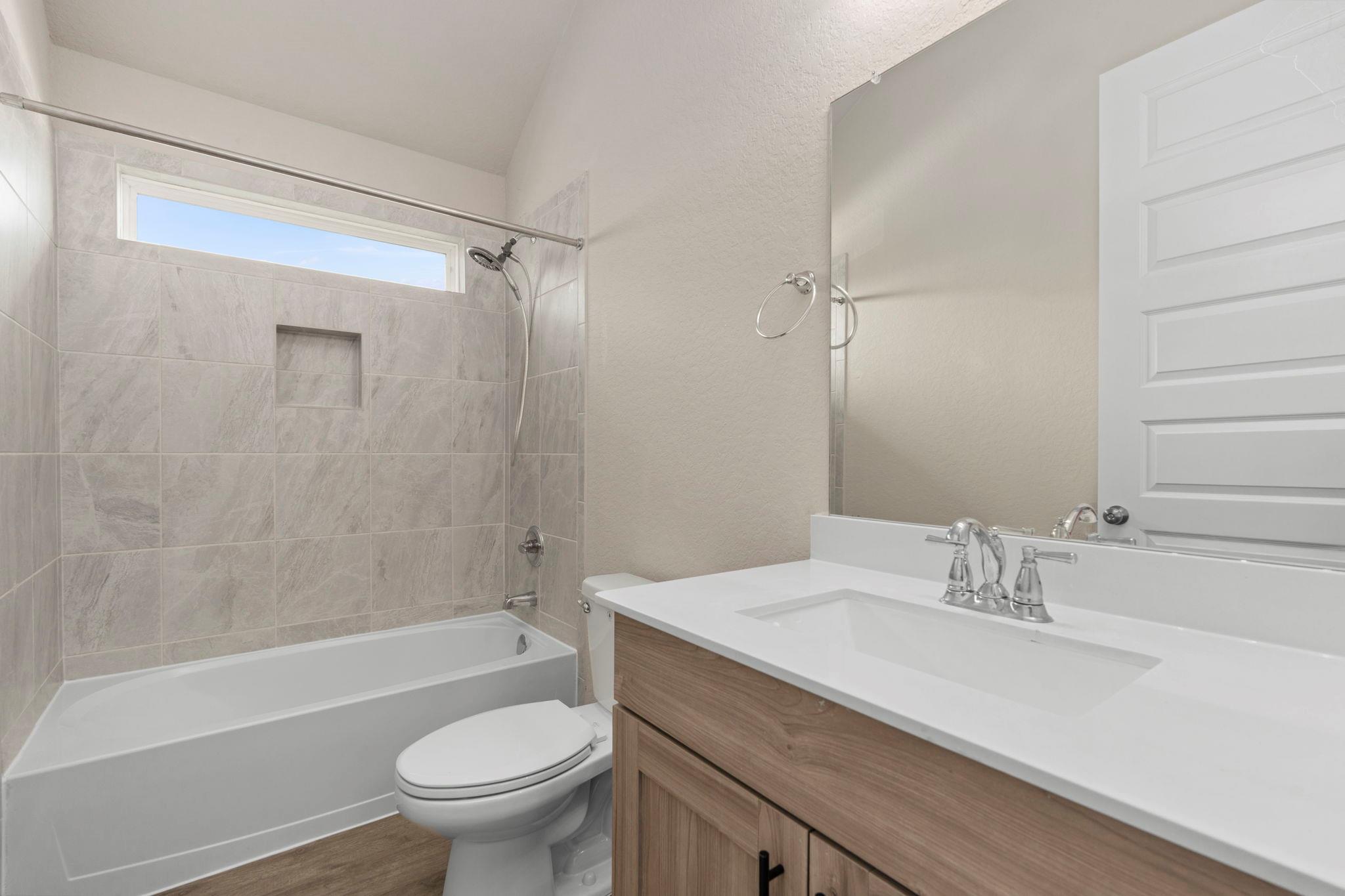 6533 Crockett Cv, Schertz, TX 78108