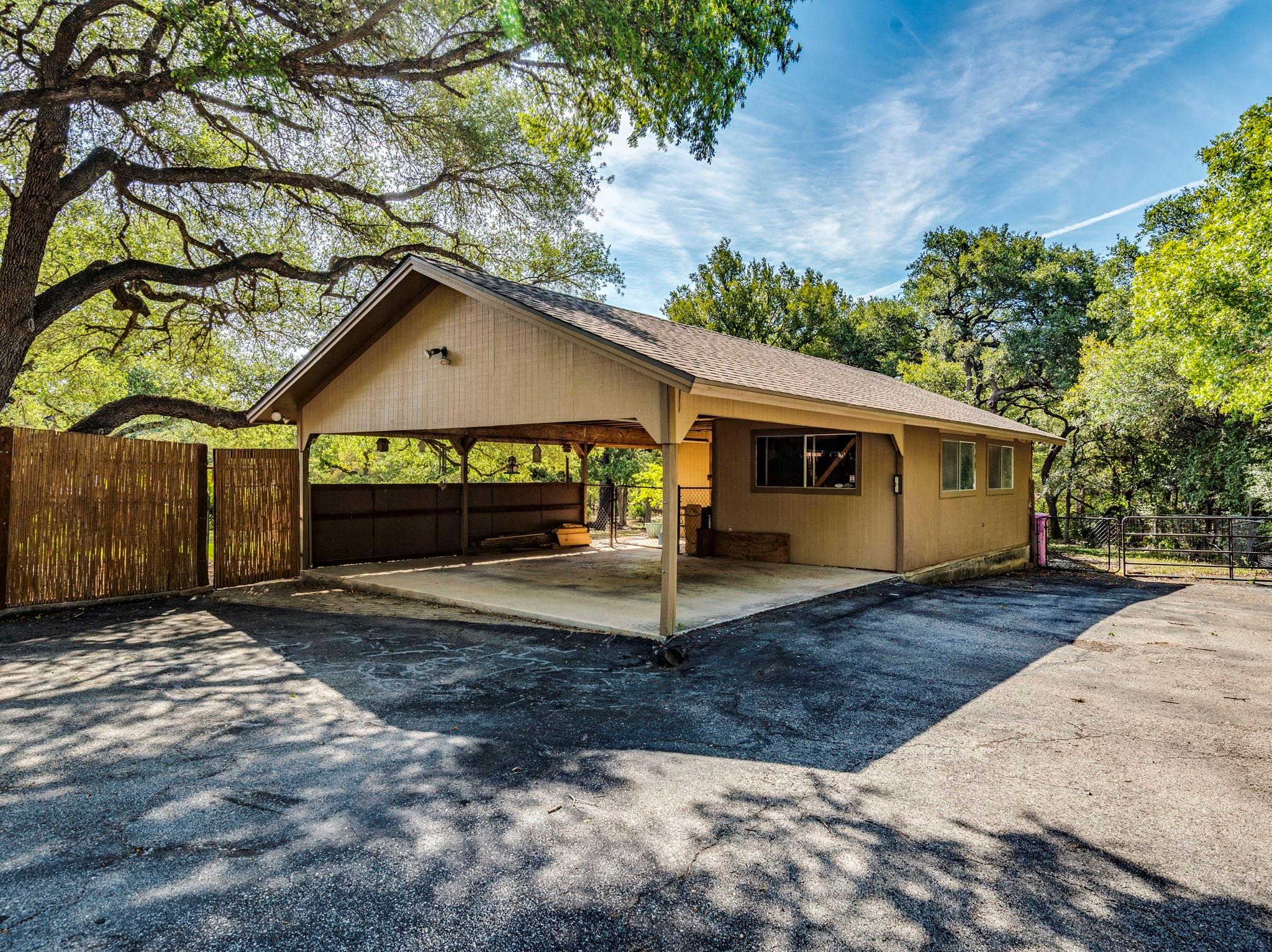 16019 Arbor Trl, Buda, TX 78610