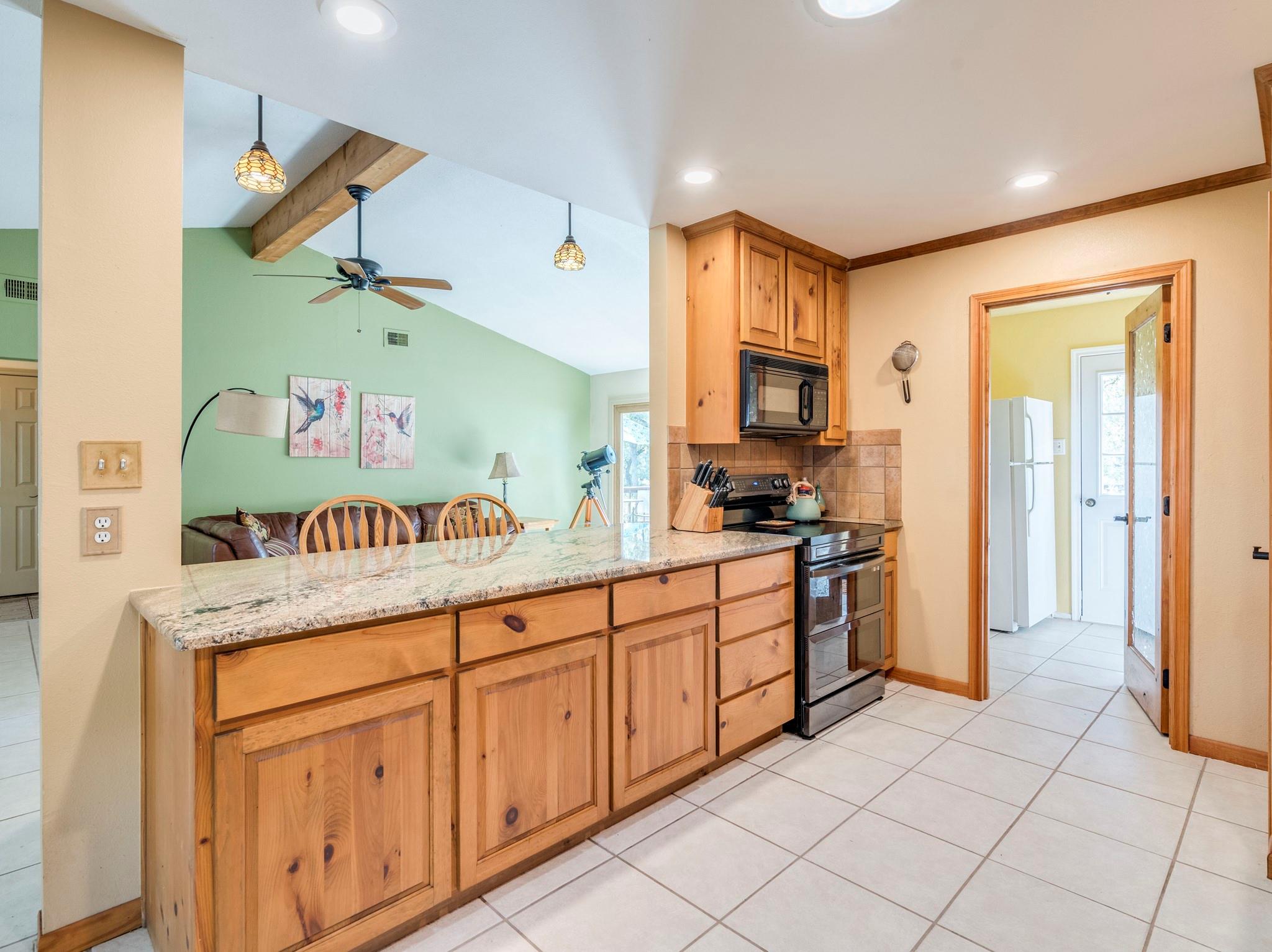 16019 Arbor Trl, Buda, TX 78610