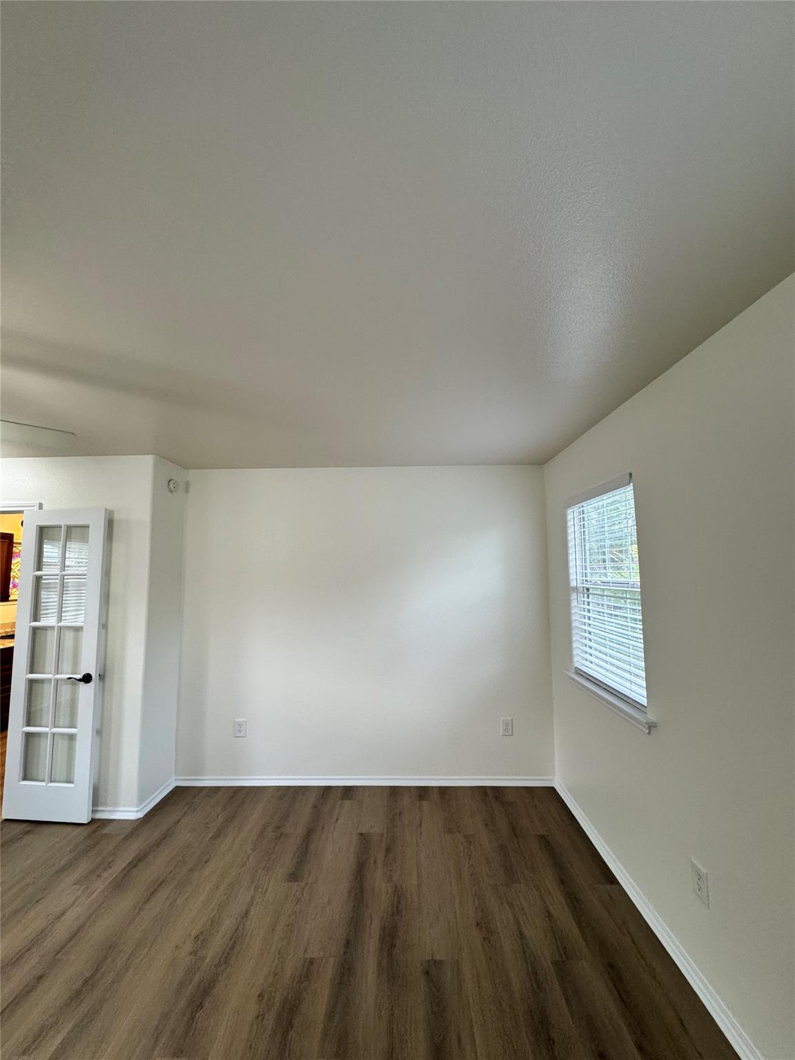 143 West St, Bertram, TX 78605