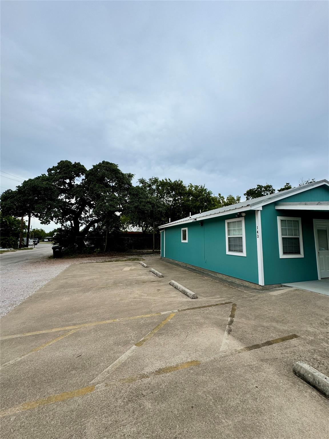 143 West St, Bertram, TX 78605