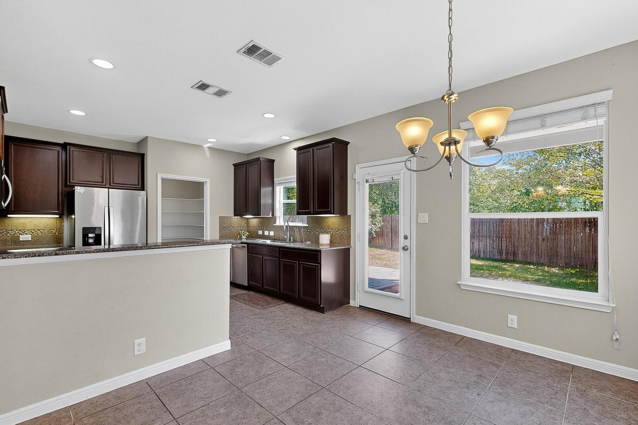 9113 Sweetgum Dr # 160, Austin, TX 78748