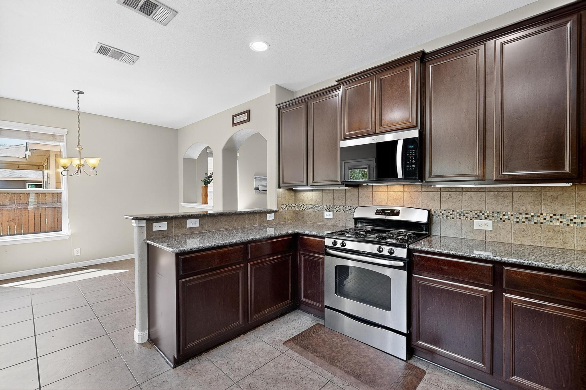 9113 Sweetgum Dr # 160, Austin, TX 78748