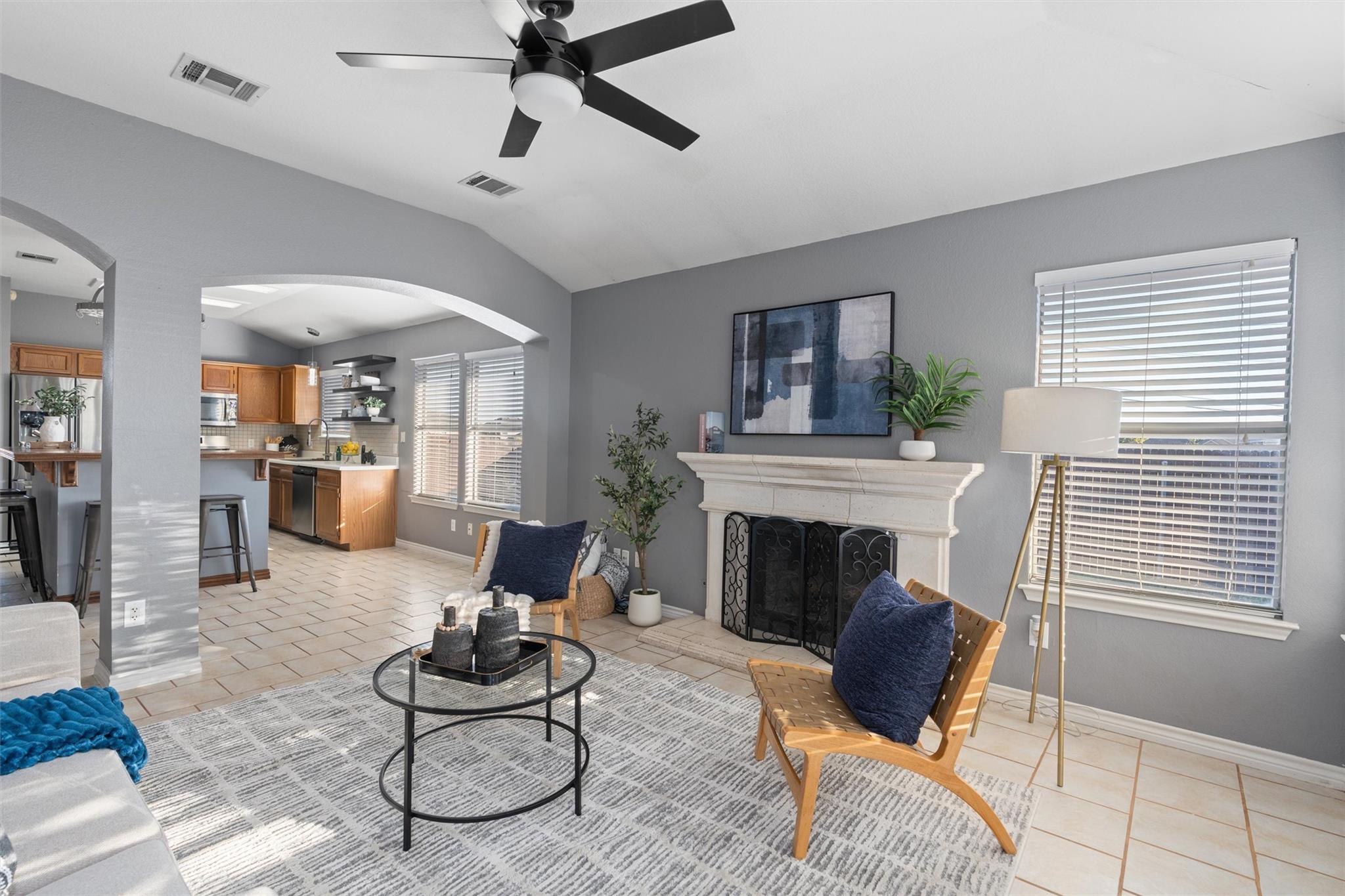 1635 Sundance Dr, Round Rock, TX 78665