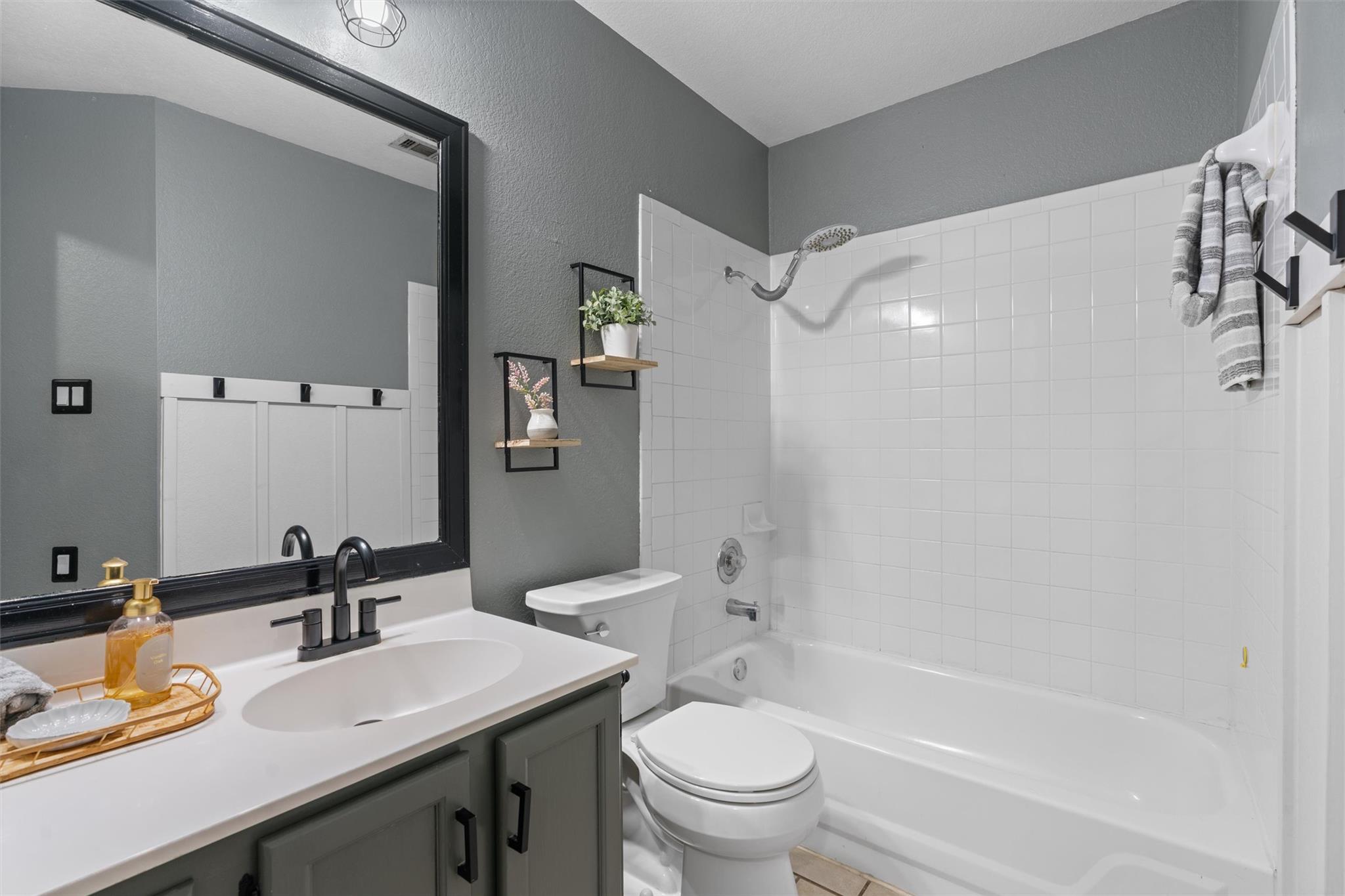 1635 Sundance Dr, Round Rock, TX 78665