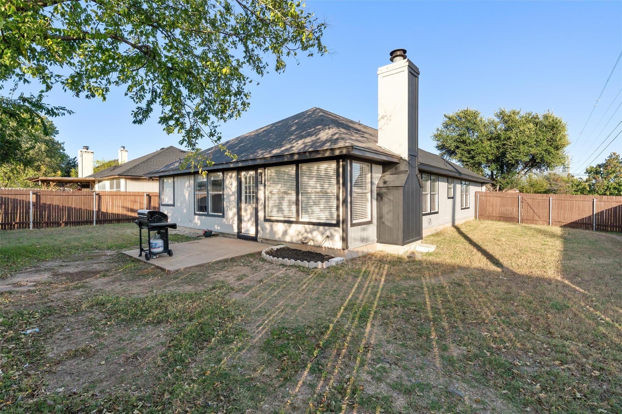 1635 Sundance Dr, Round Rock, TX 78665