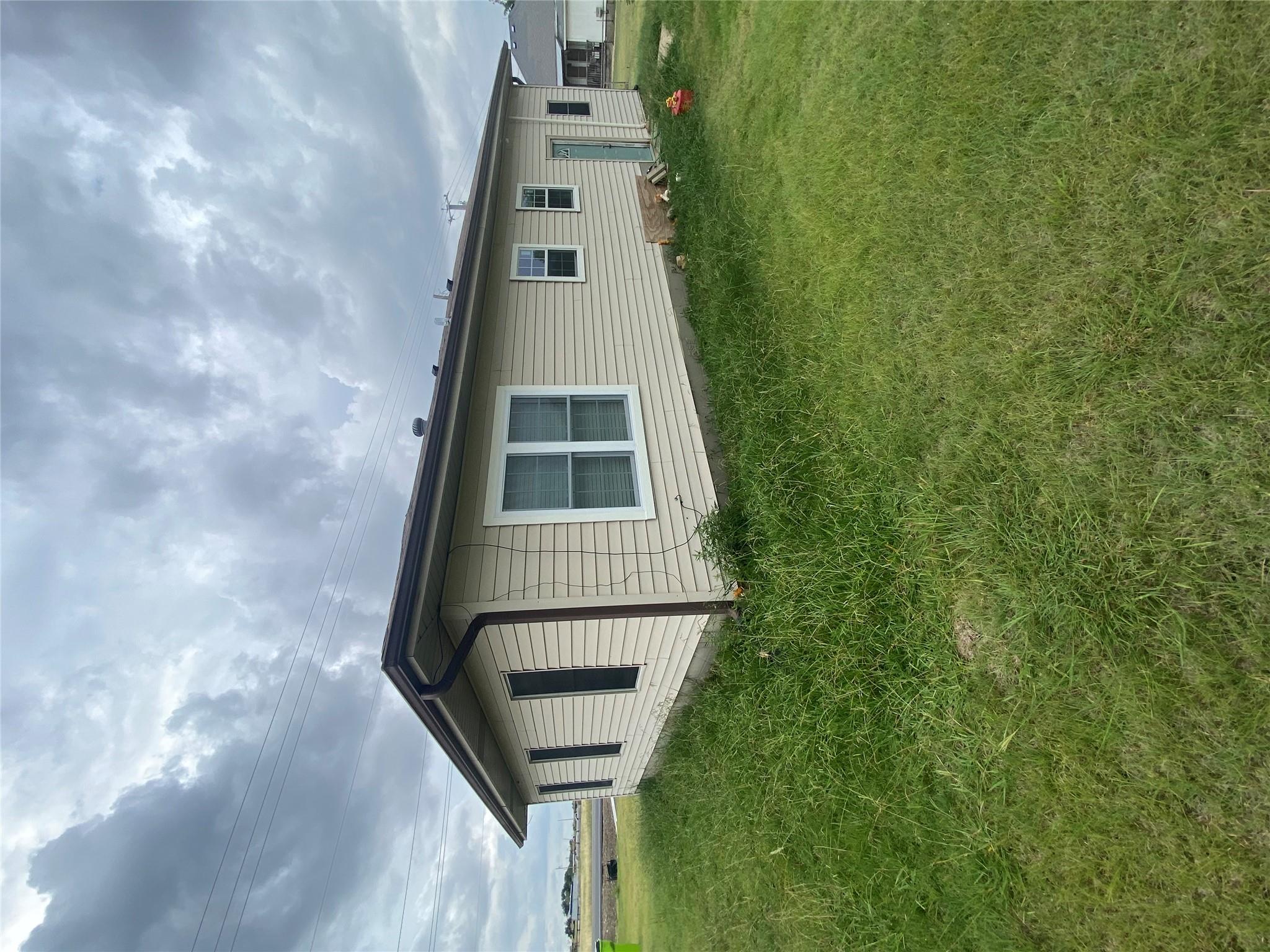 615 Fm 1466, Coupland, TX 78615