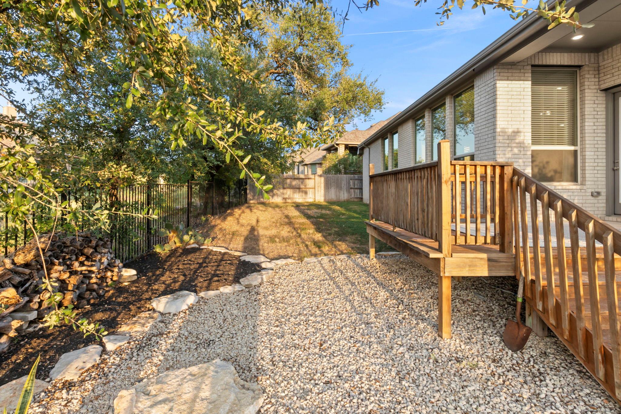 616 Copper Sage Dr, San Marcos, TX 78666